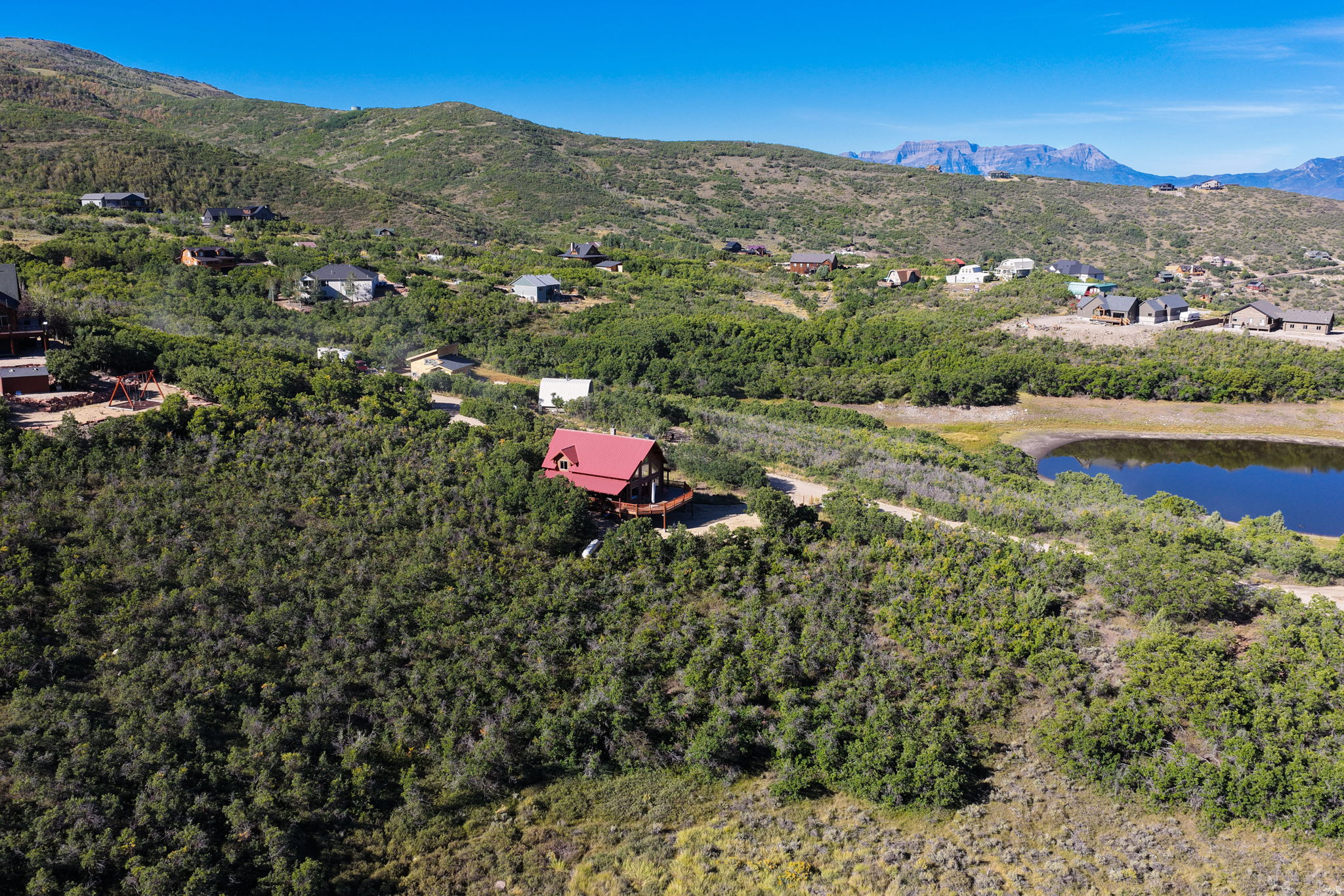 main property photo 40