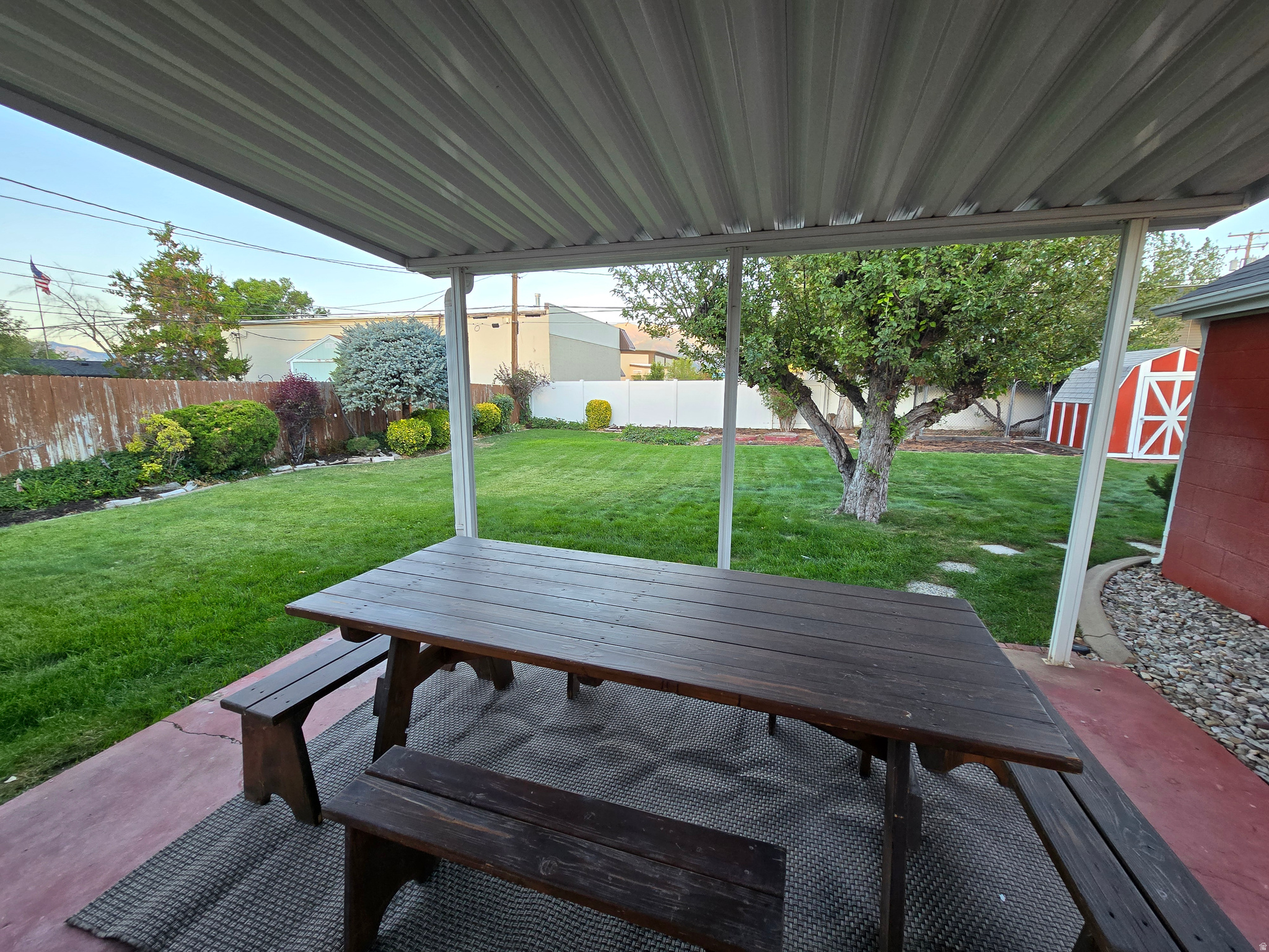 main property photo 22