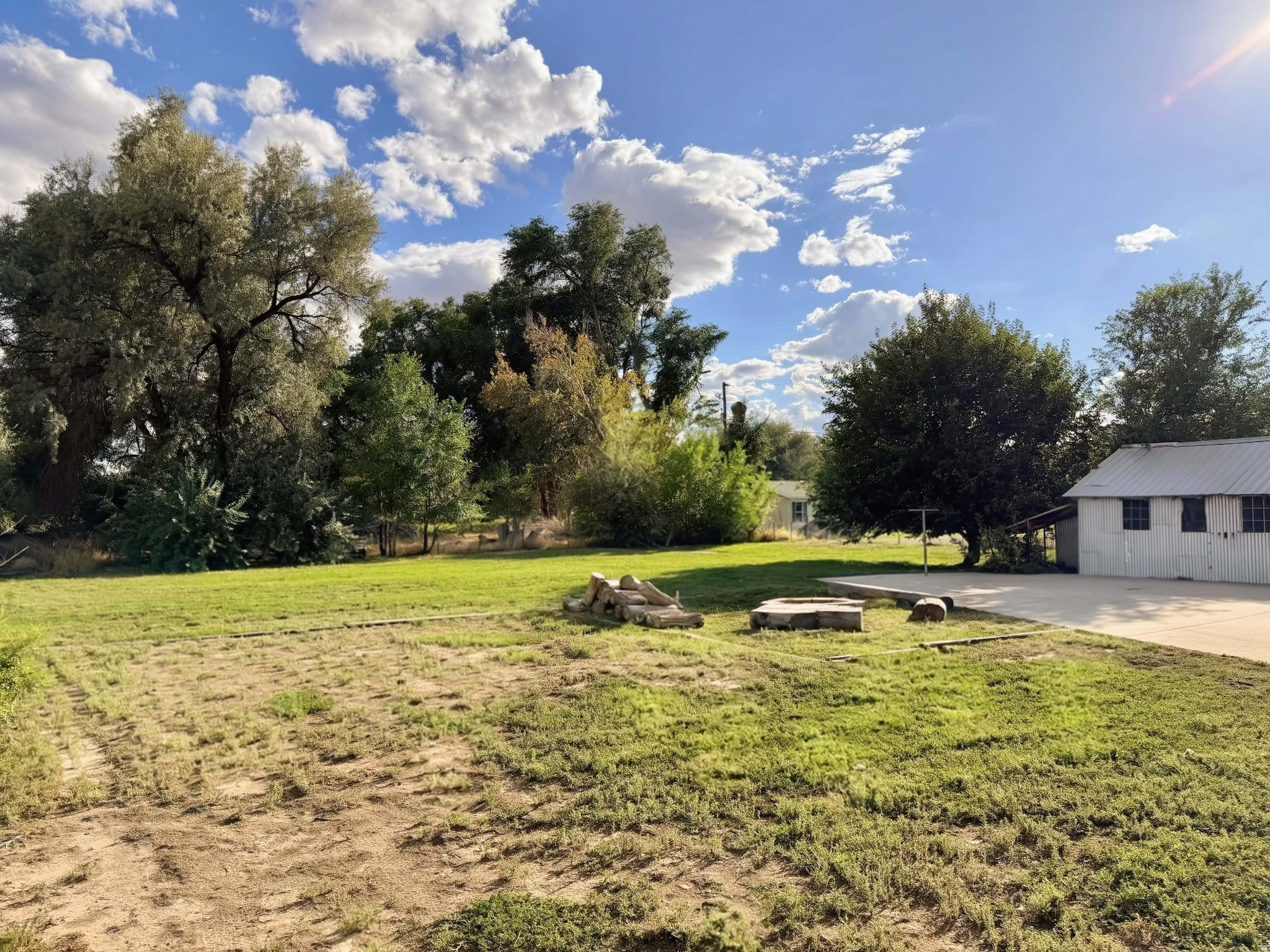 main property photo 40