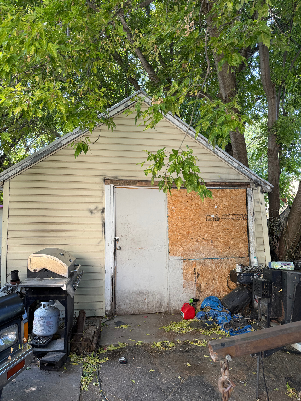 main property photo 15