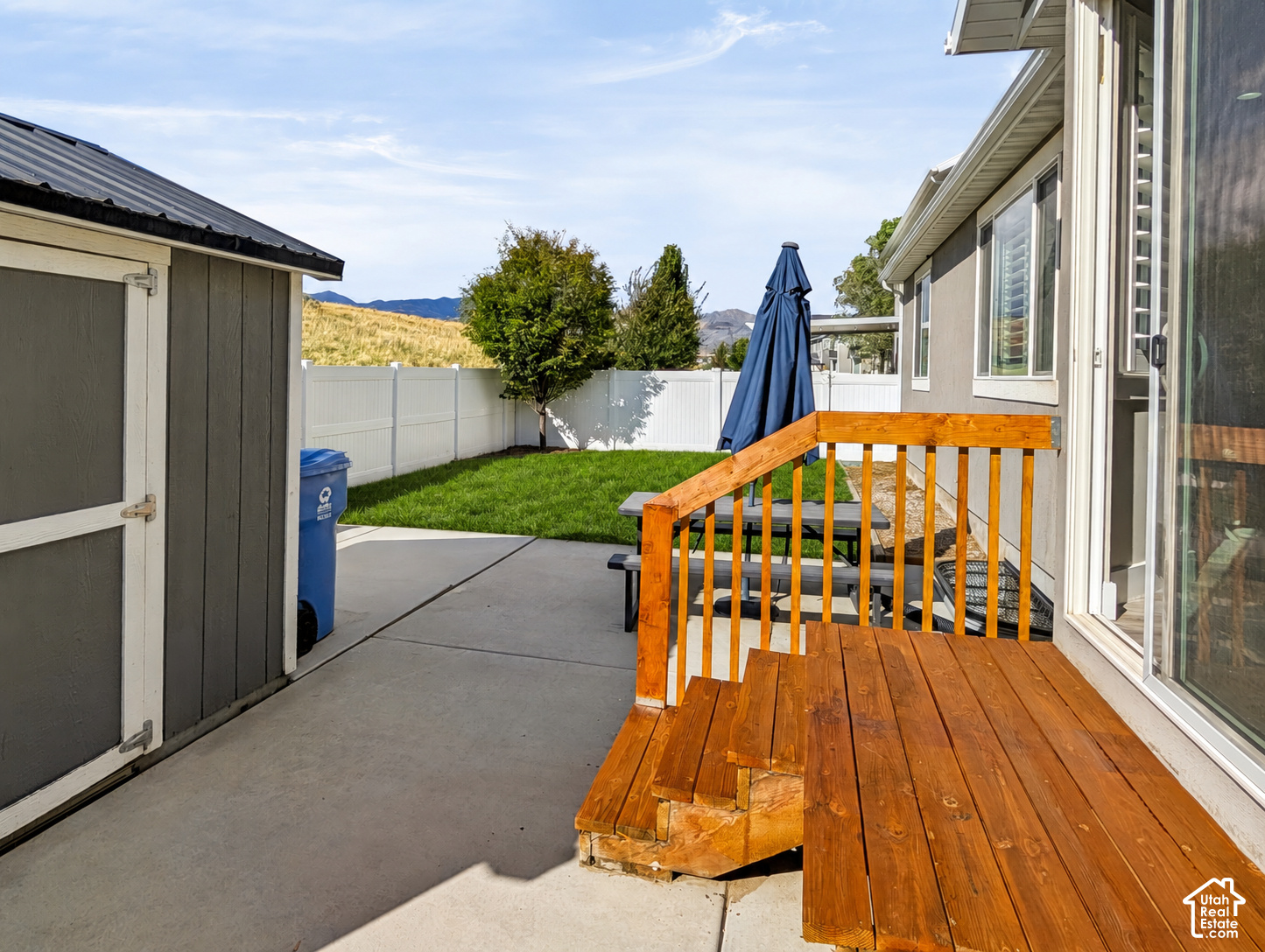 main property photo 18