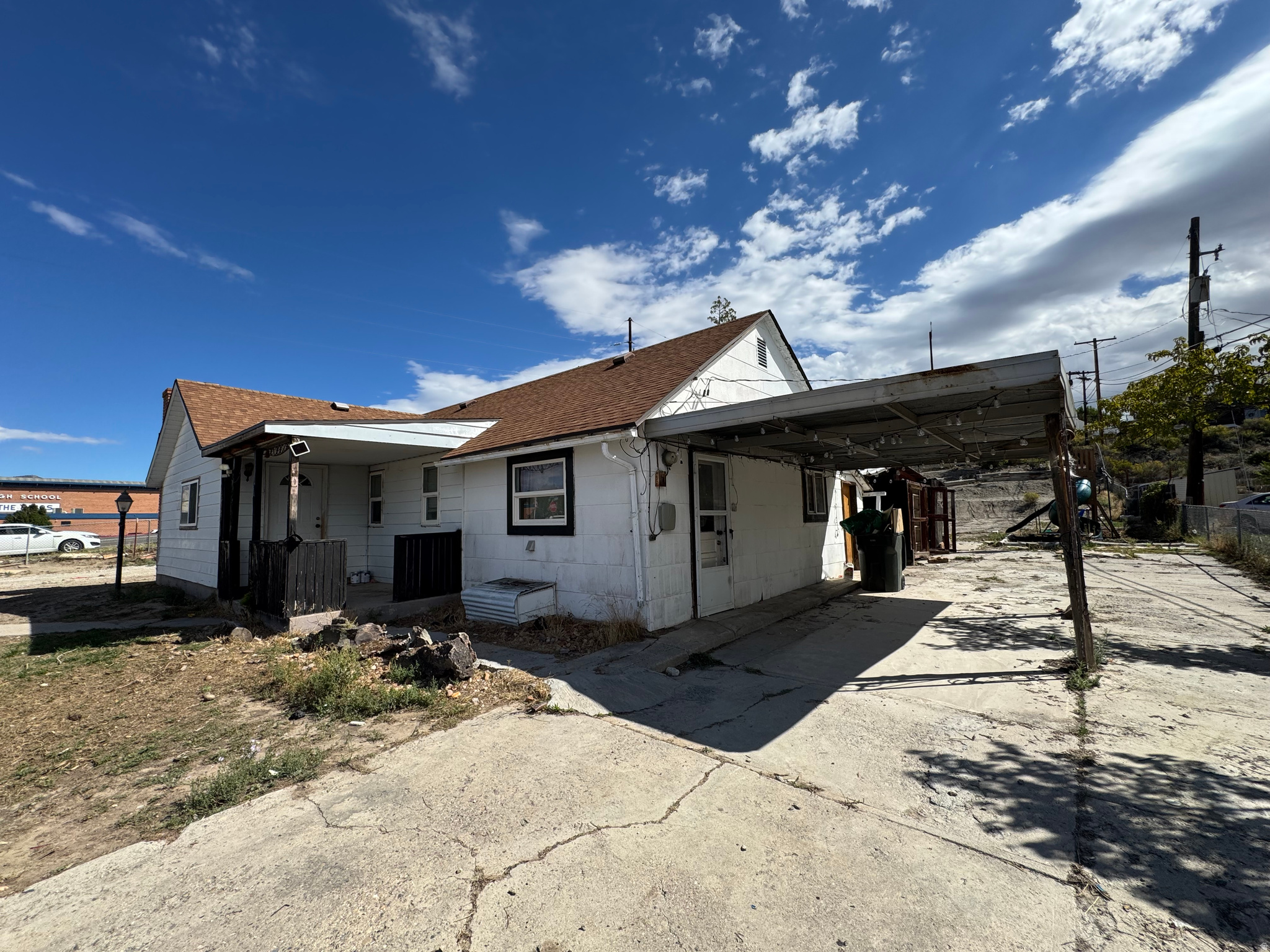 main property photo 26