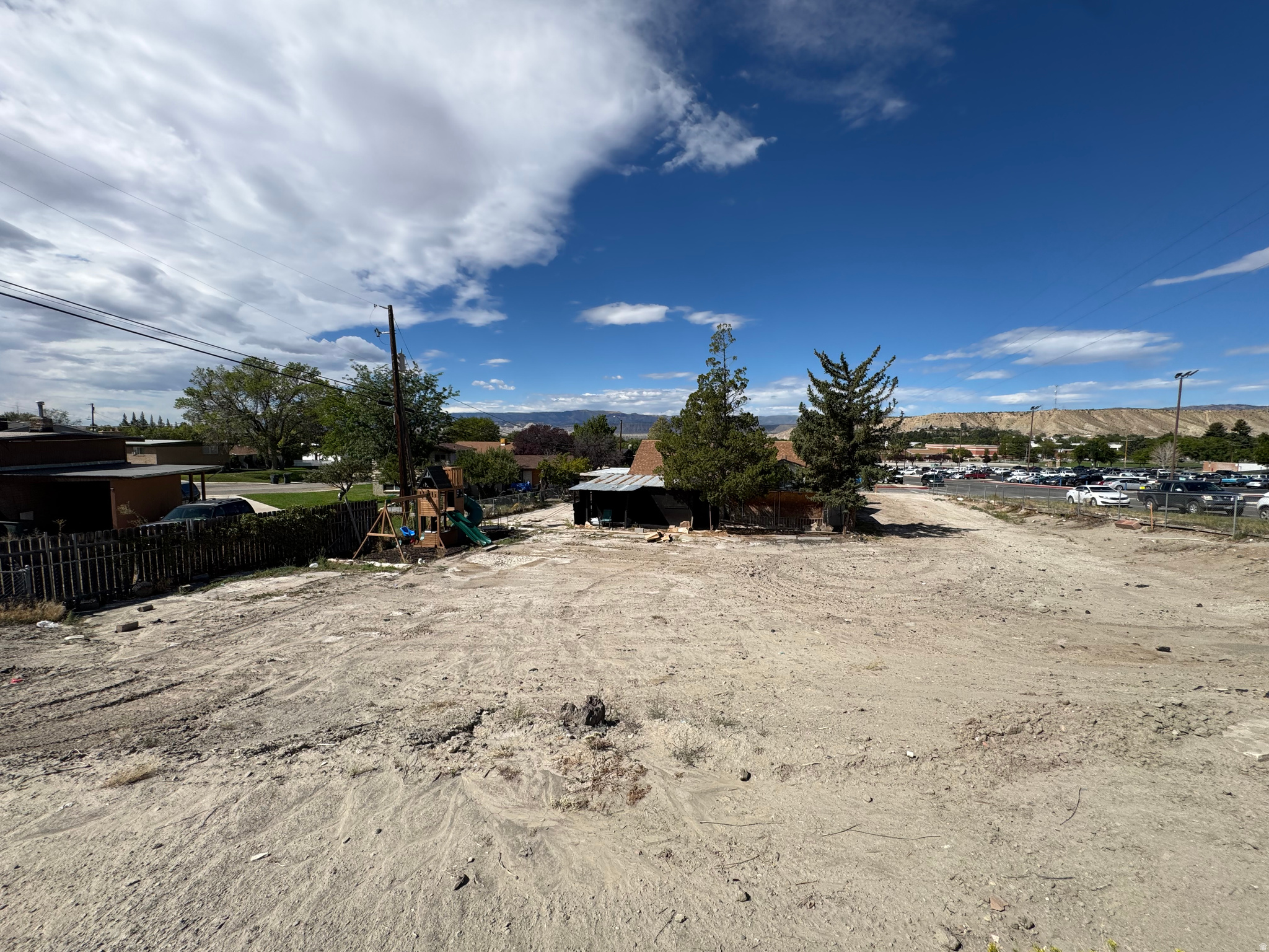 main property photo 31