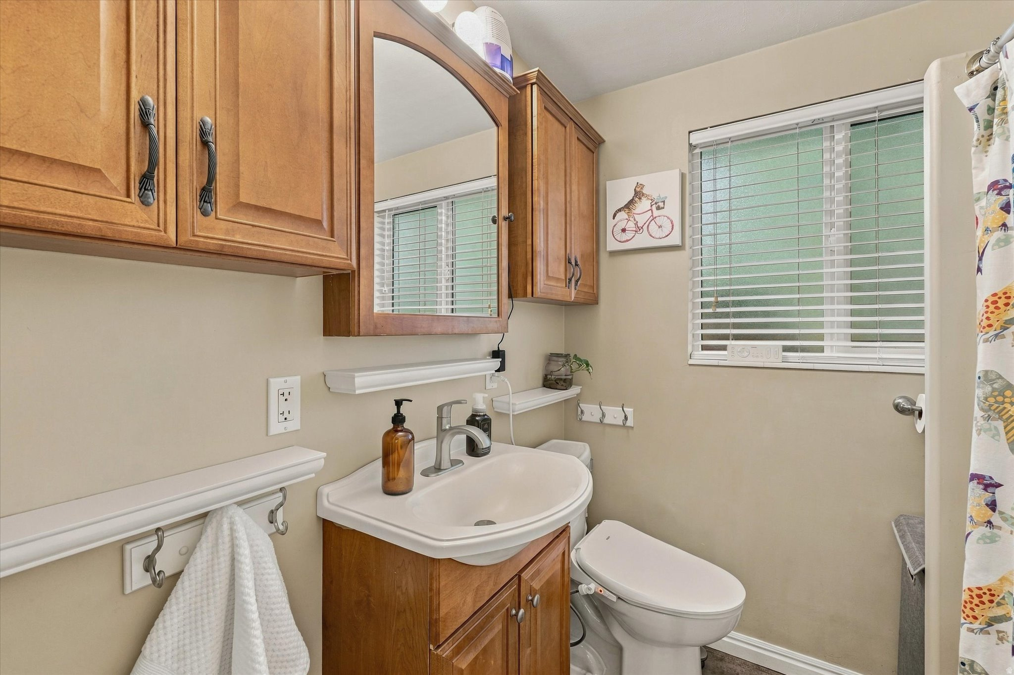 main property photo 9