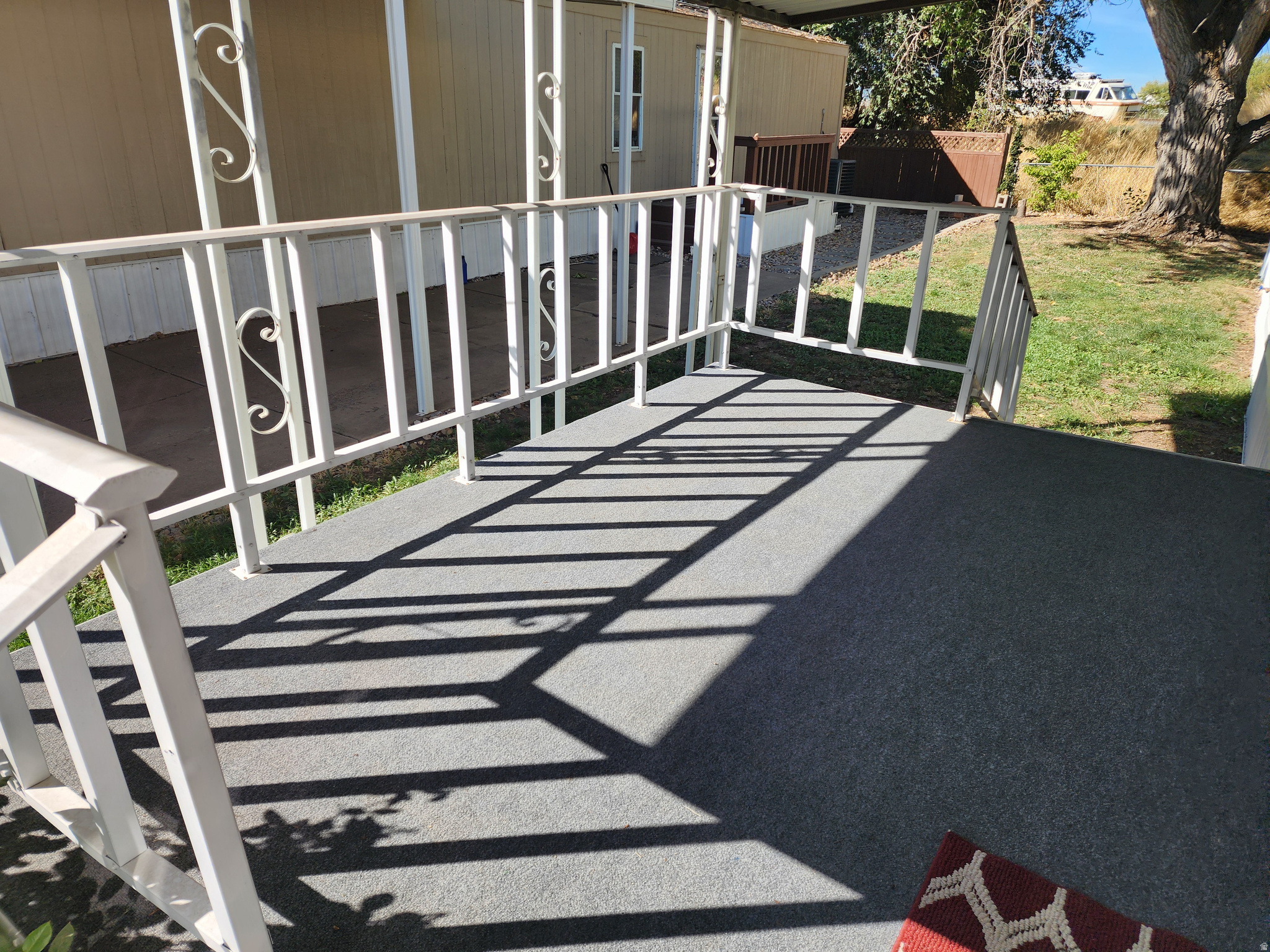 main property photo 11