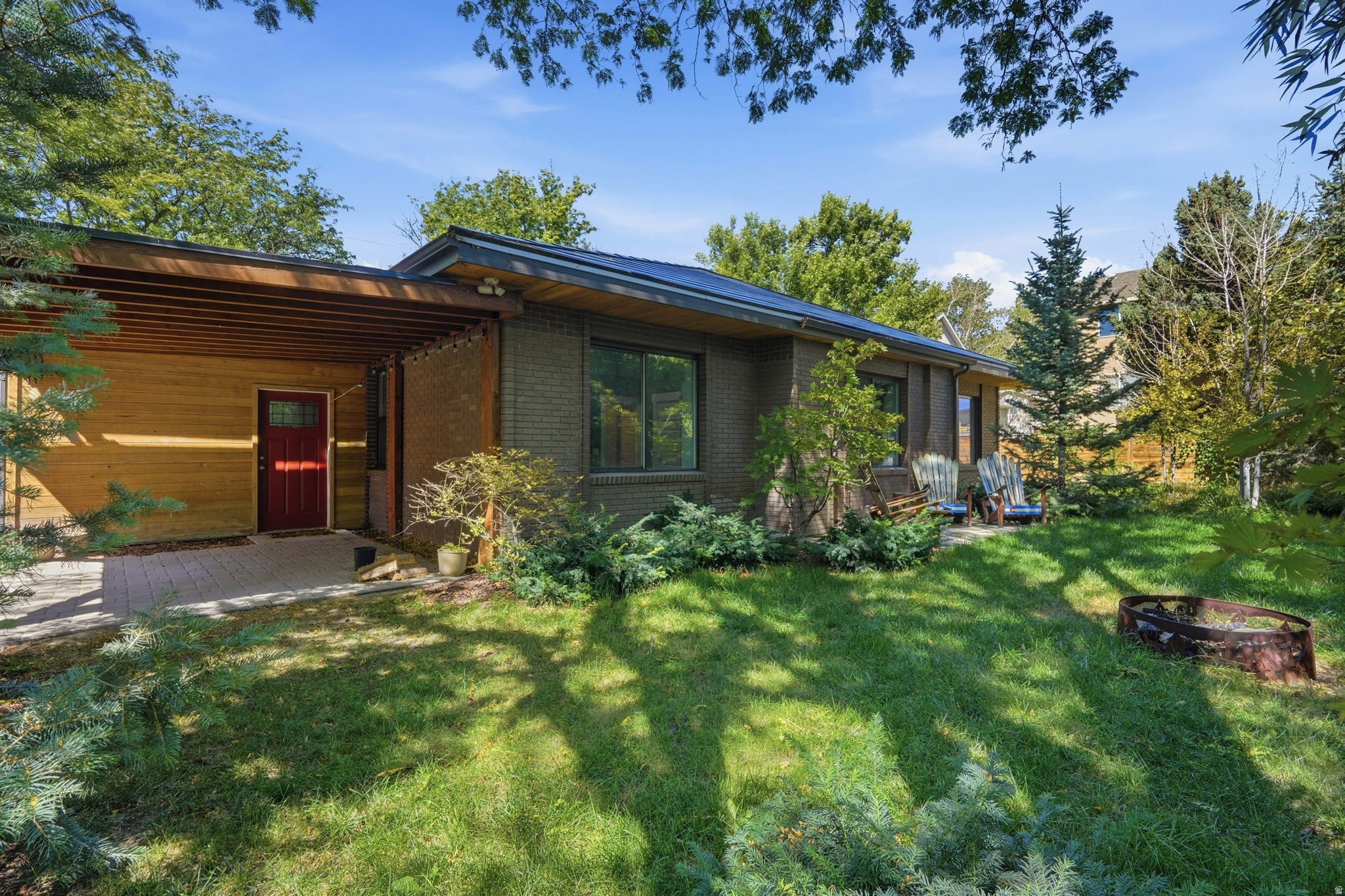 main property photo 51