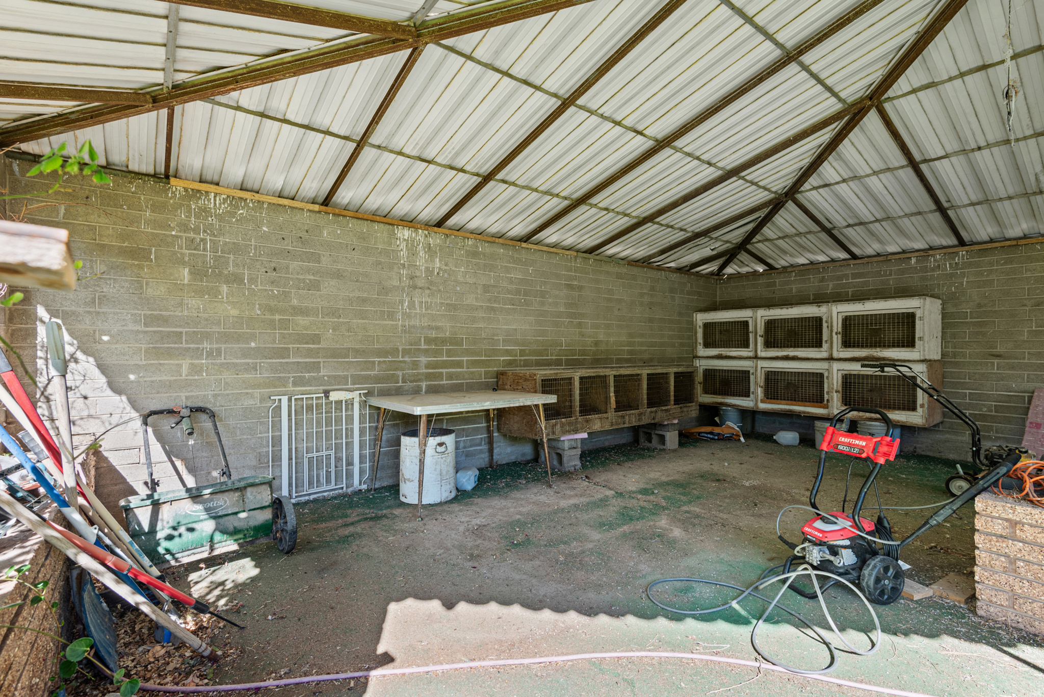 main property photo 15