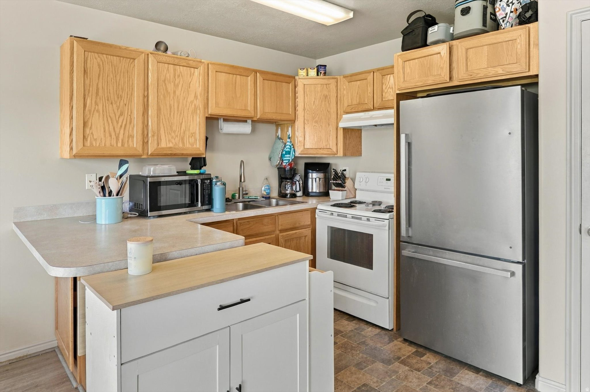 main property photo 10