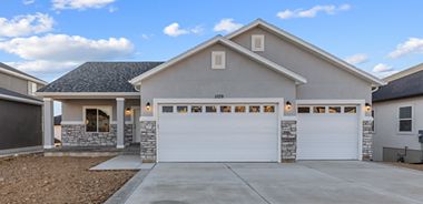 image of property with 3 Bed | 2 Bath | 3,418 Sqft