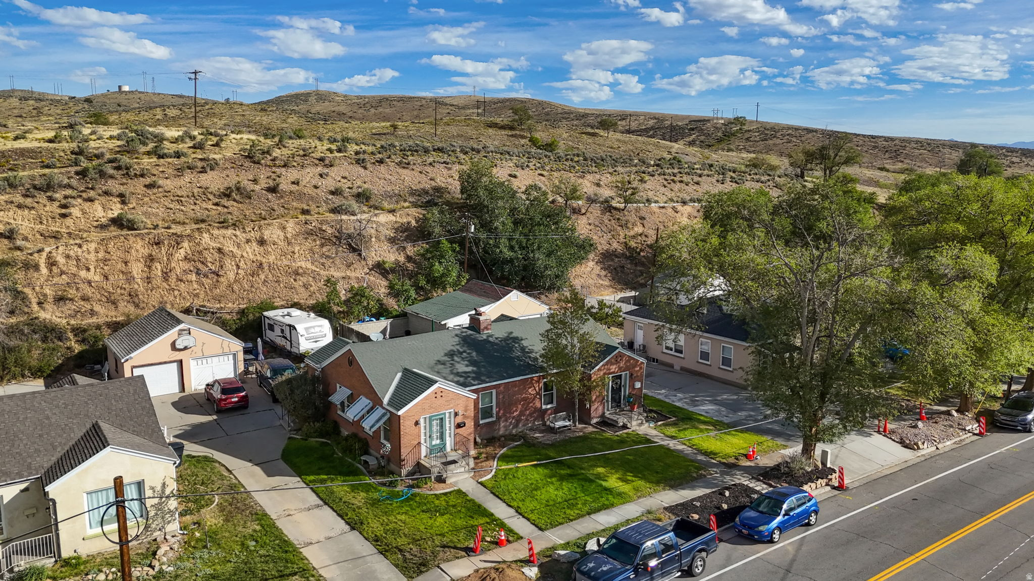 main property photo 23