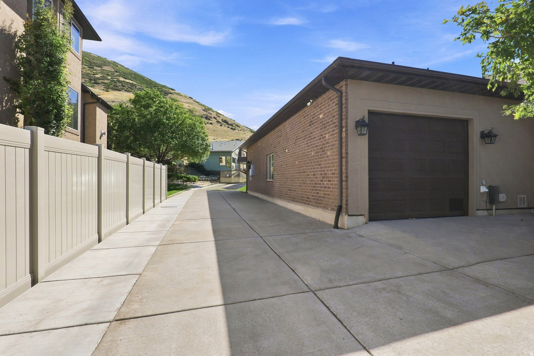 main property photo 65