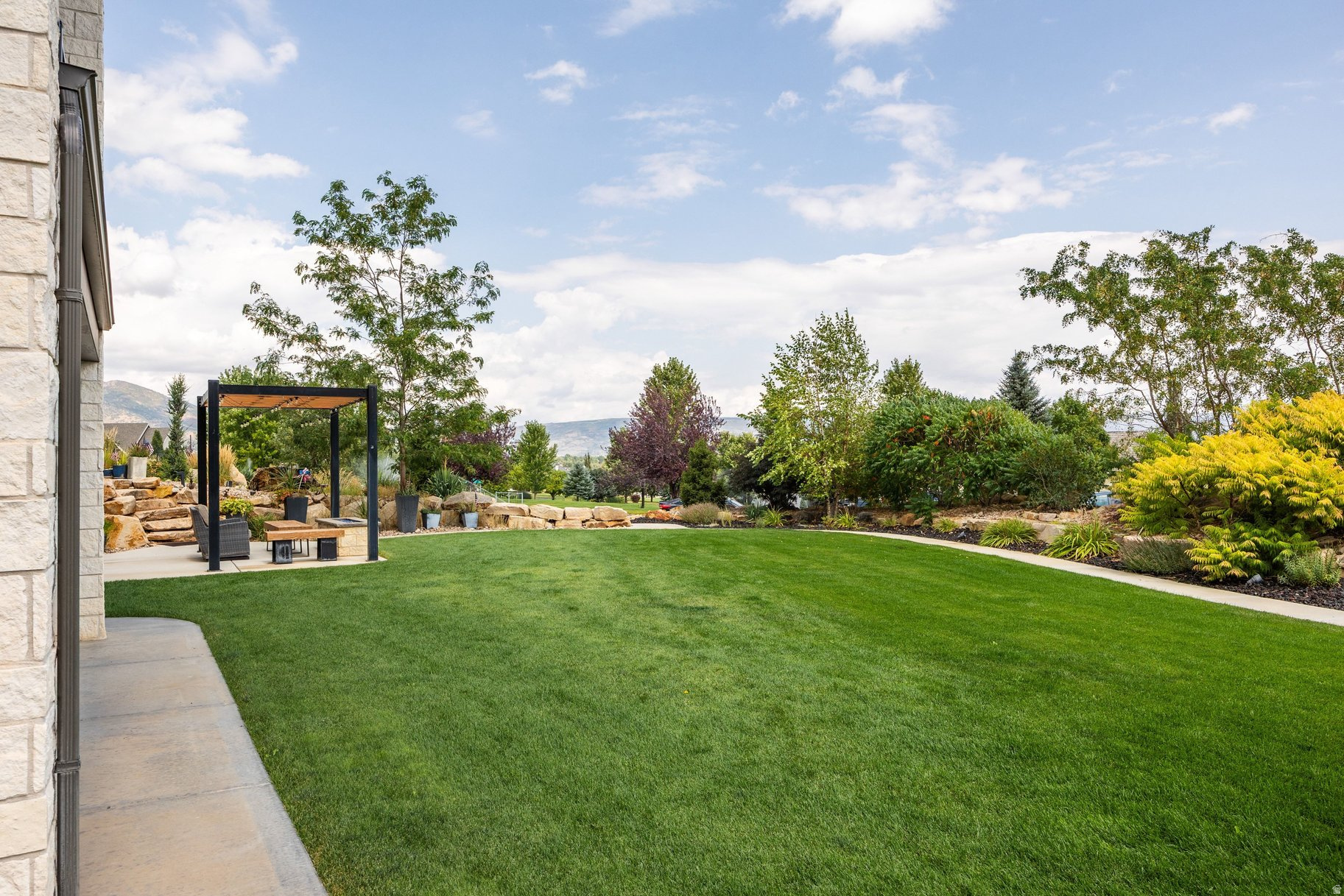 main property photo 52