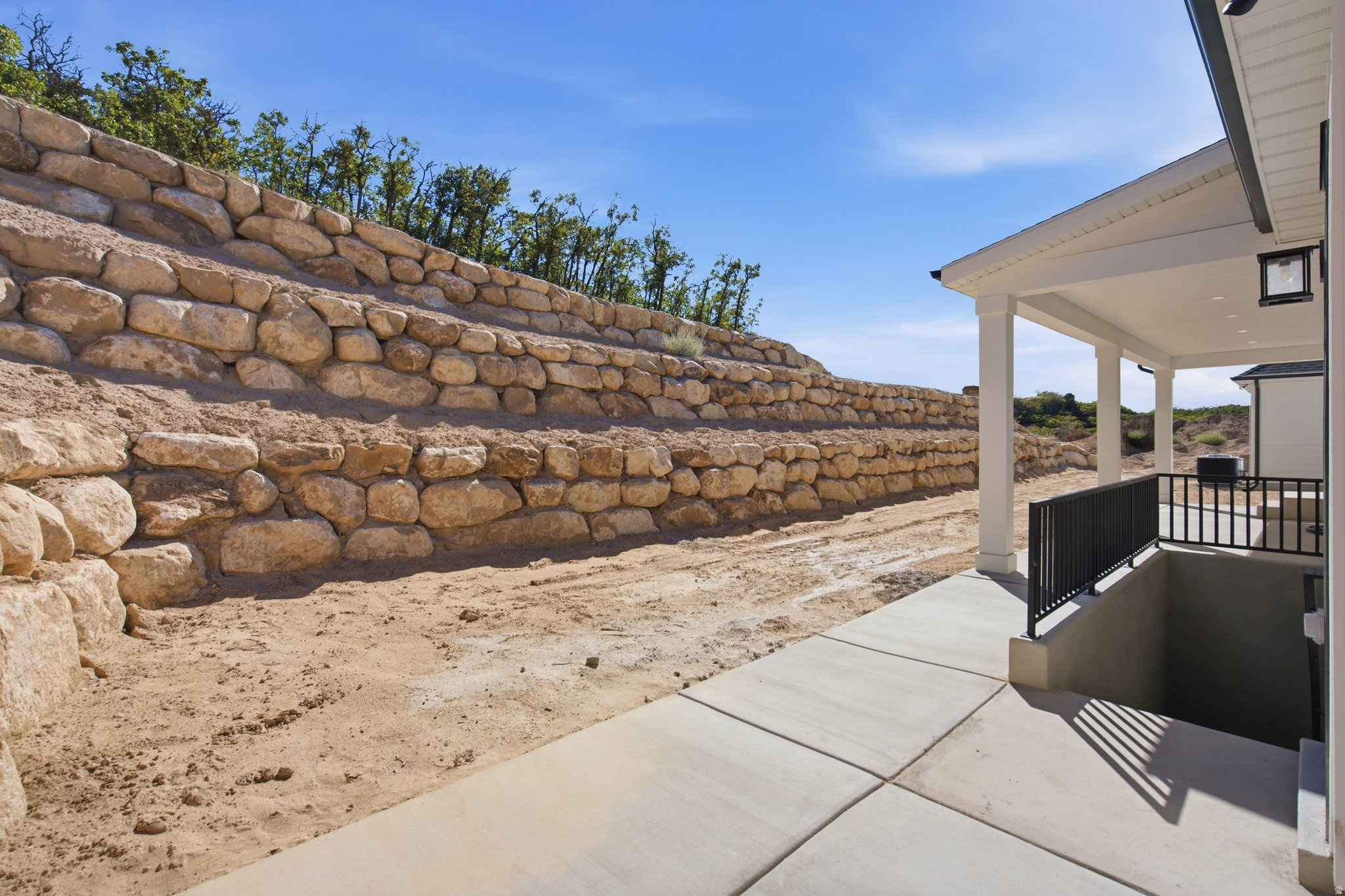 main property photo 105