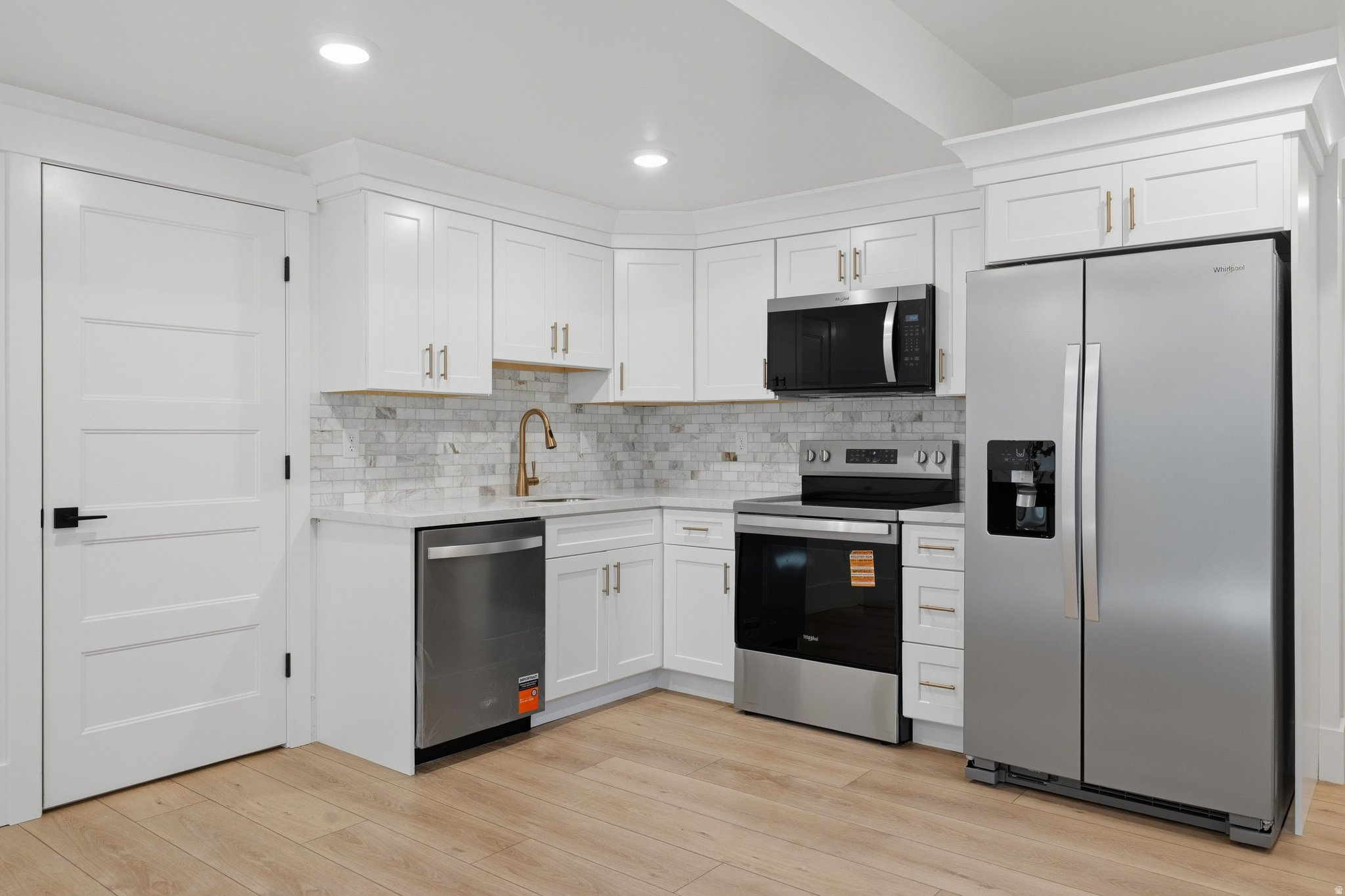 main property photo 81