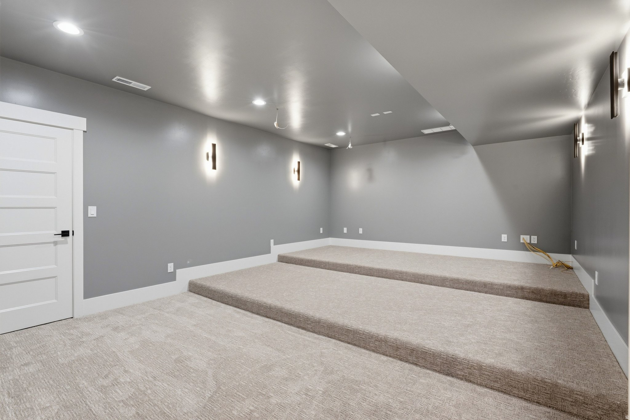 main property photo 85
