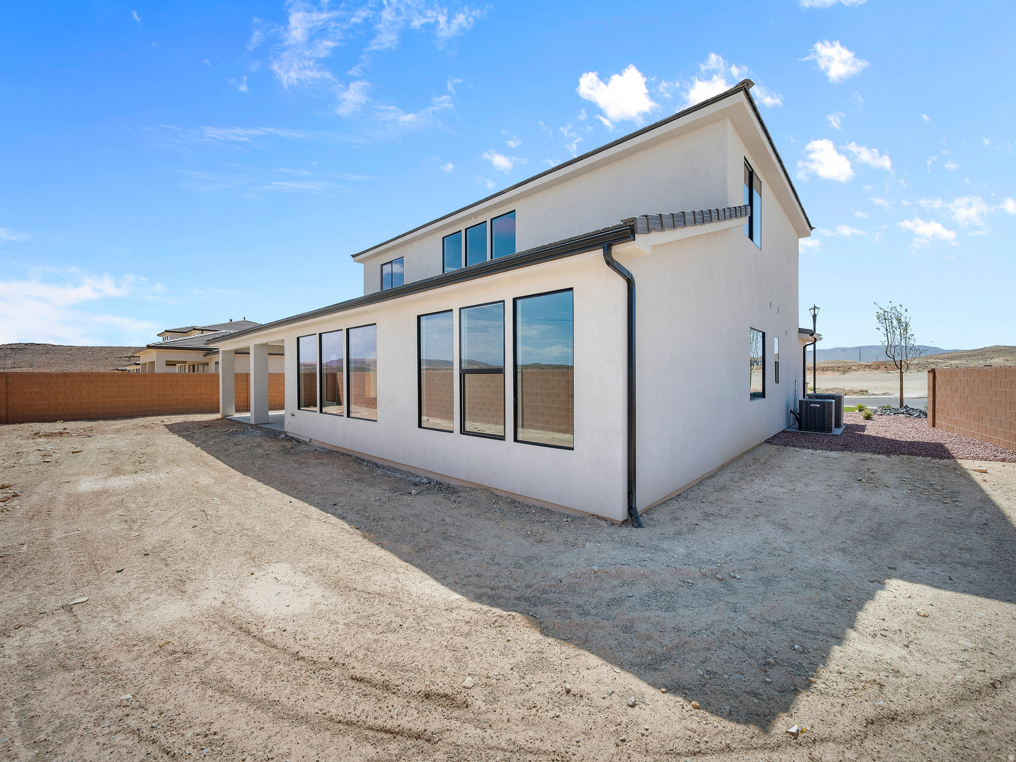 main property photo 51