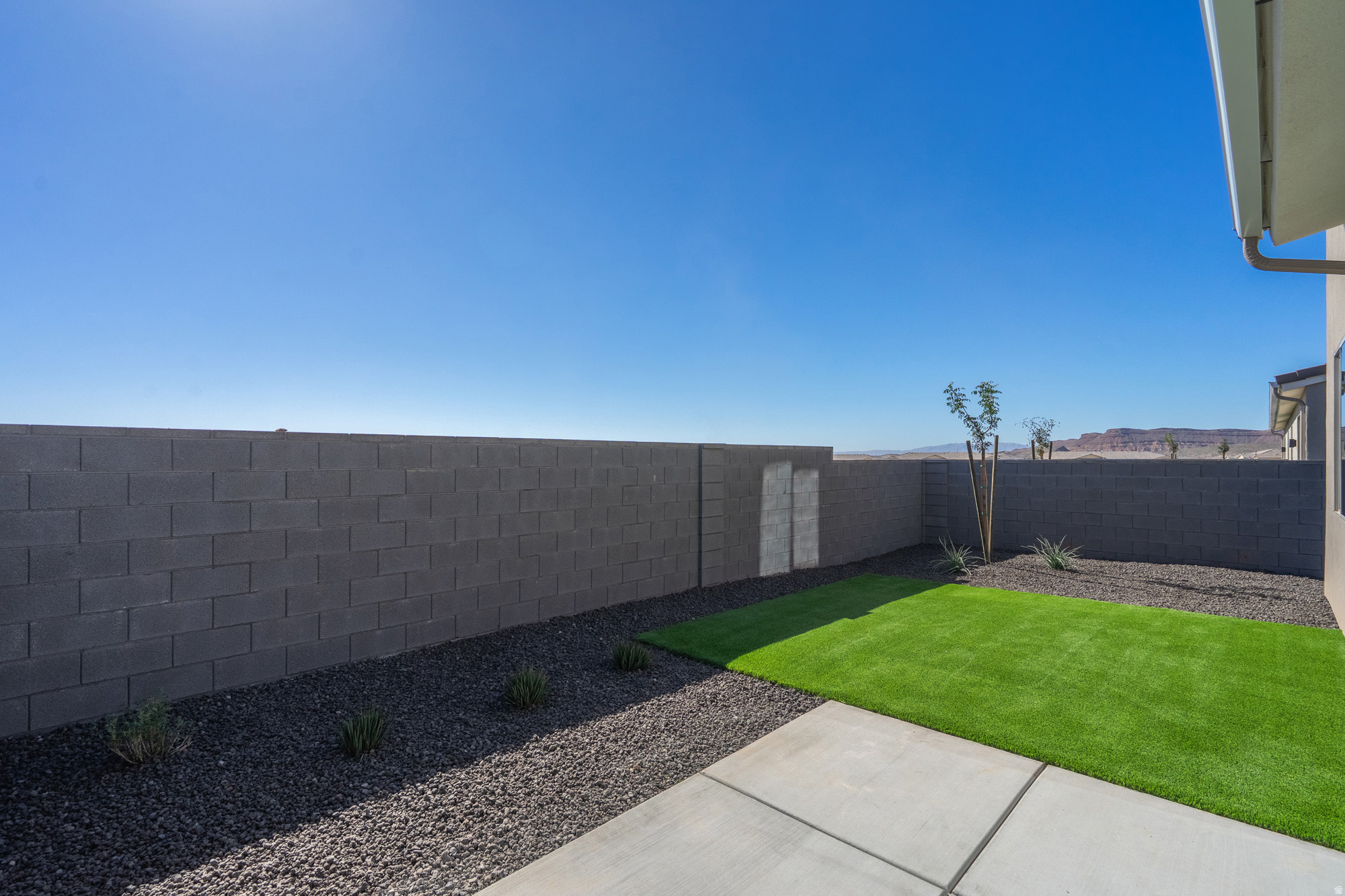 main property photo 80