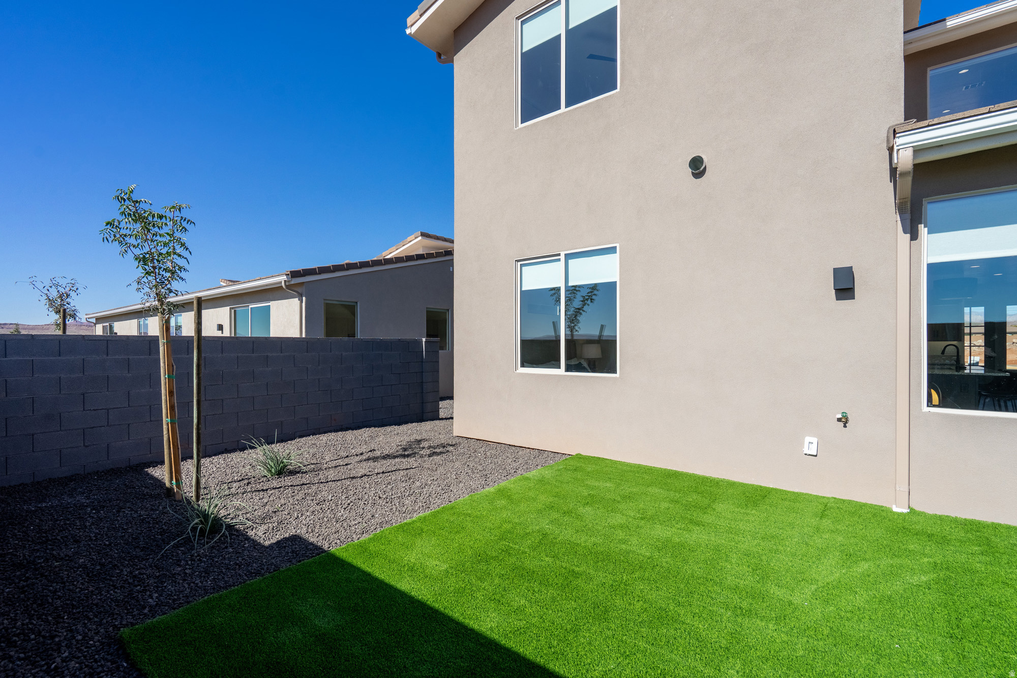 main property photo 86