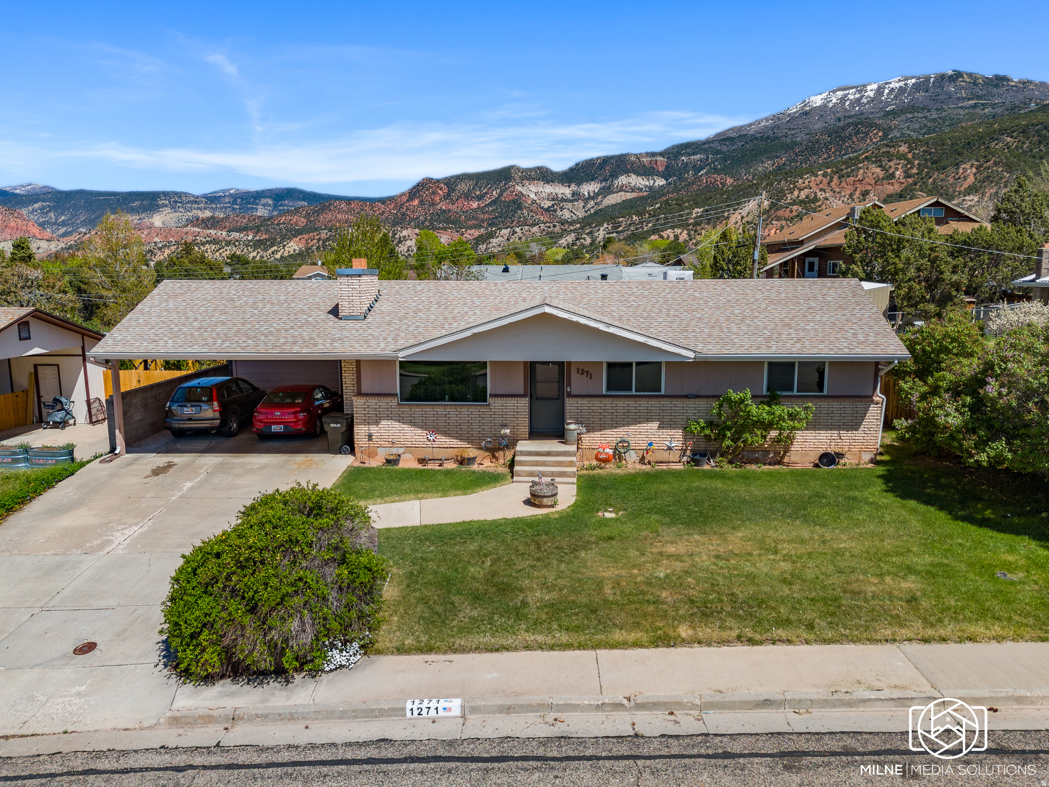 main property photo 39