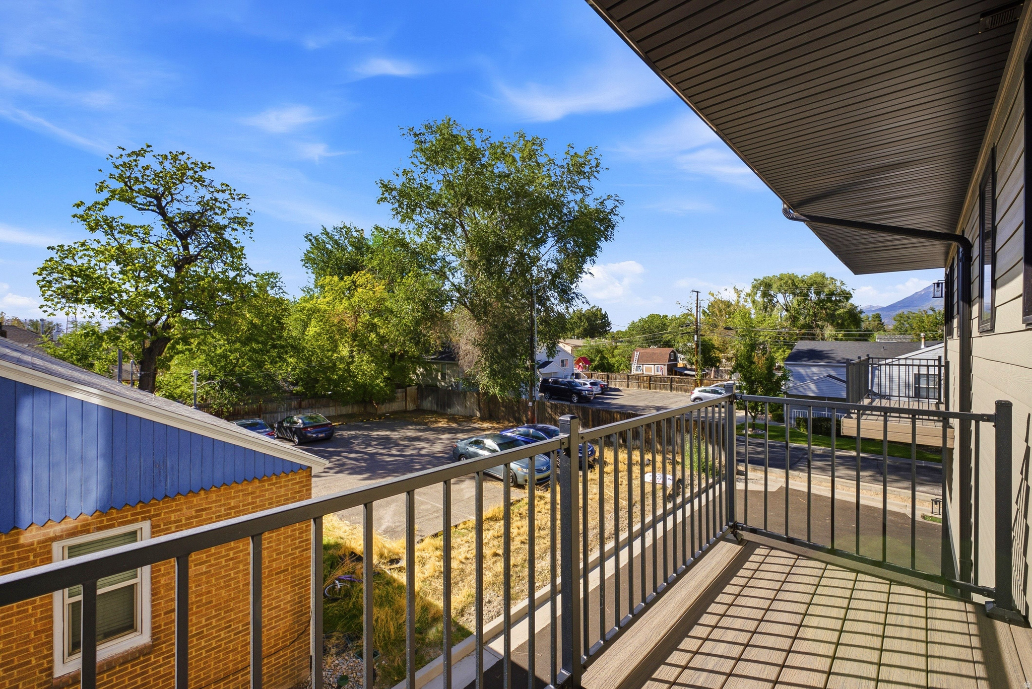 main property photo 17