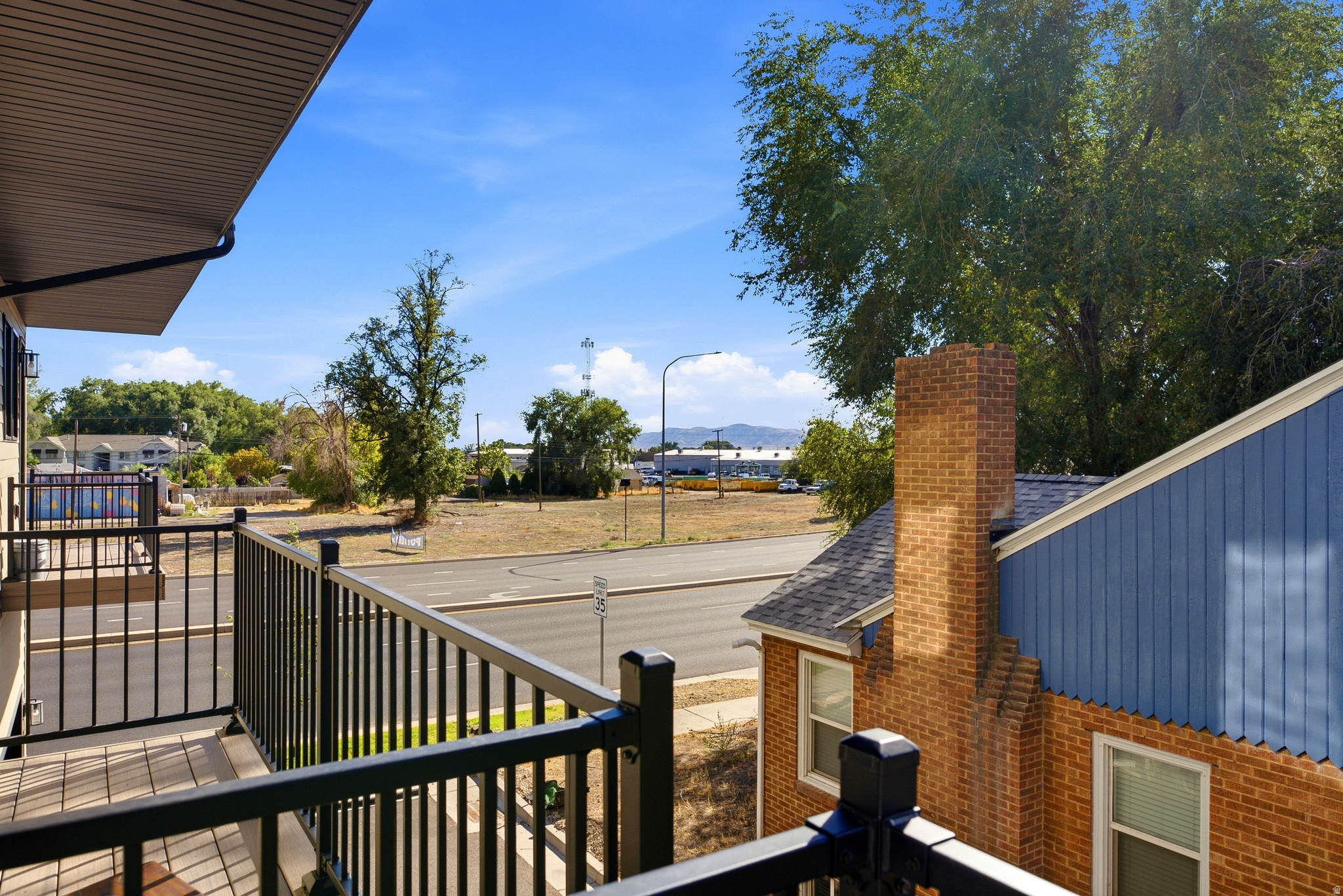 main property photo 18