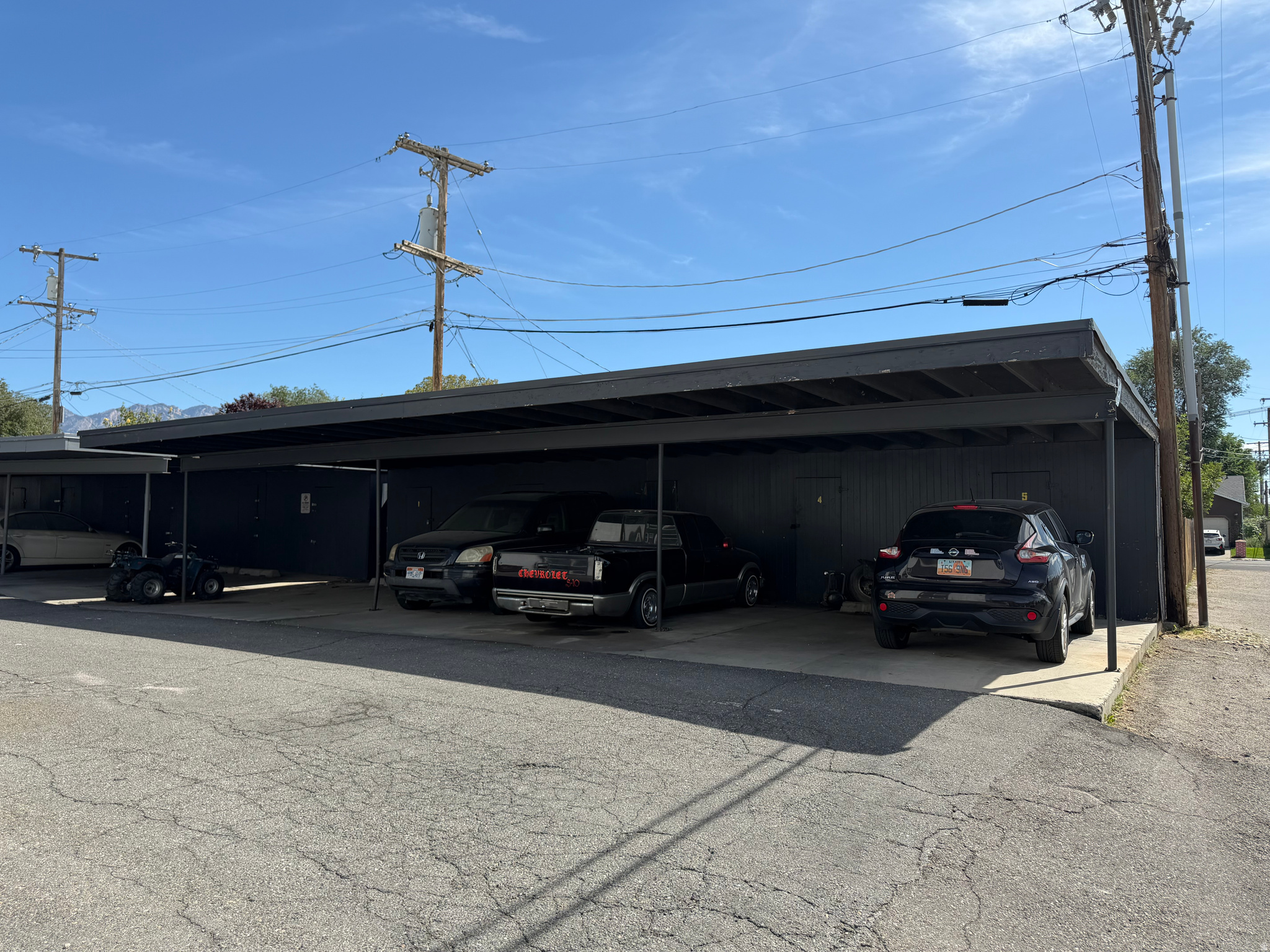 main property photo 4