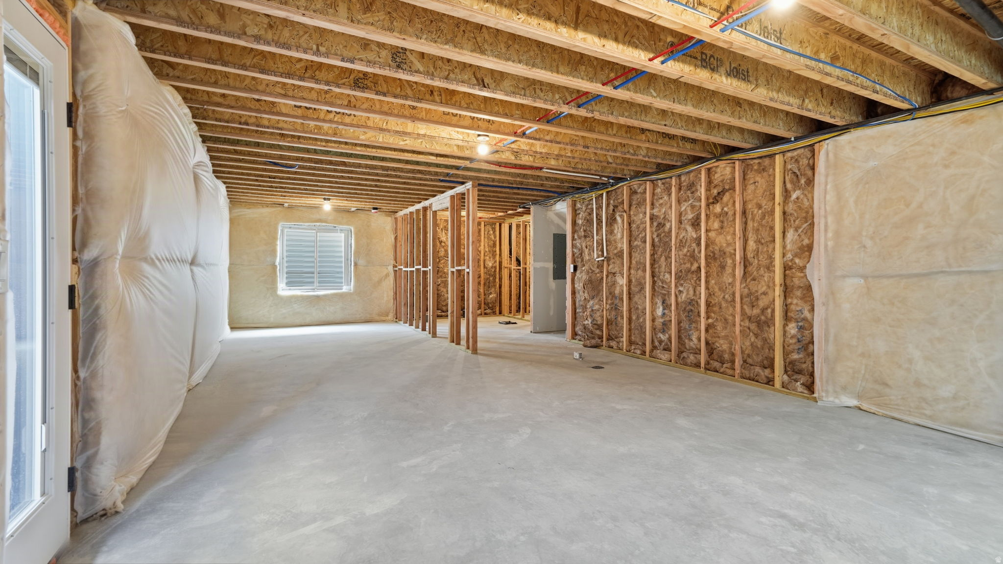 main property photo 36
