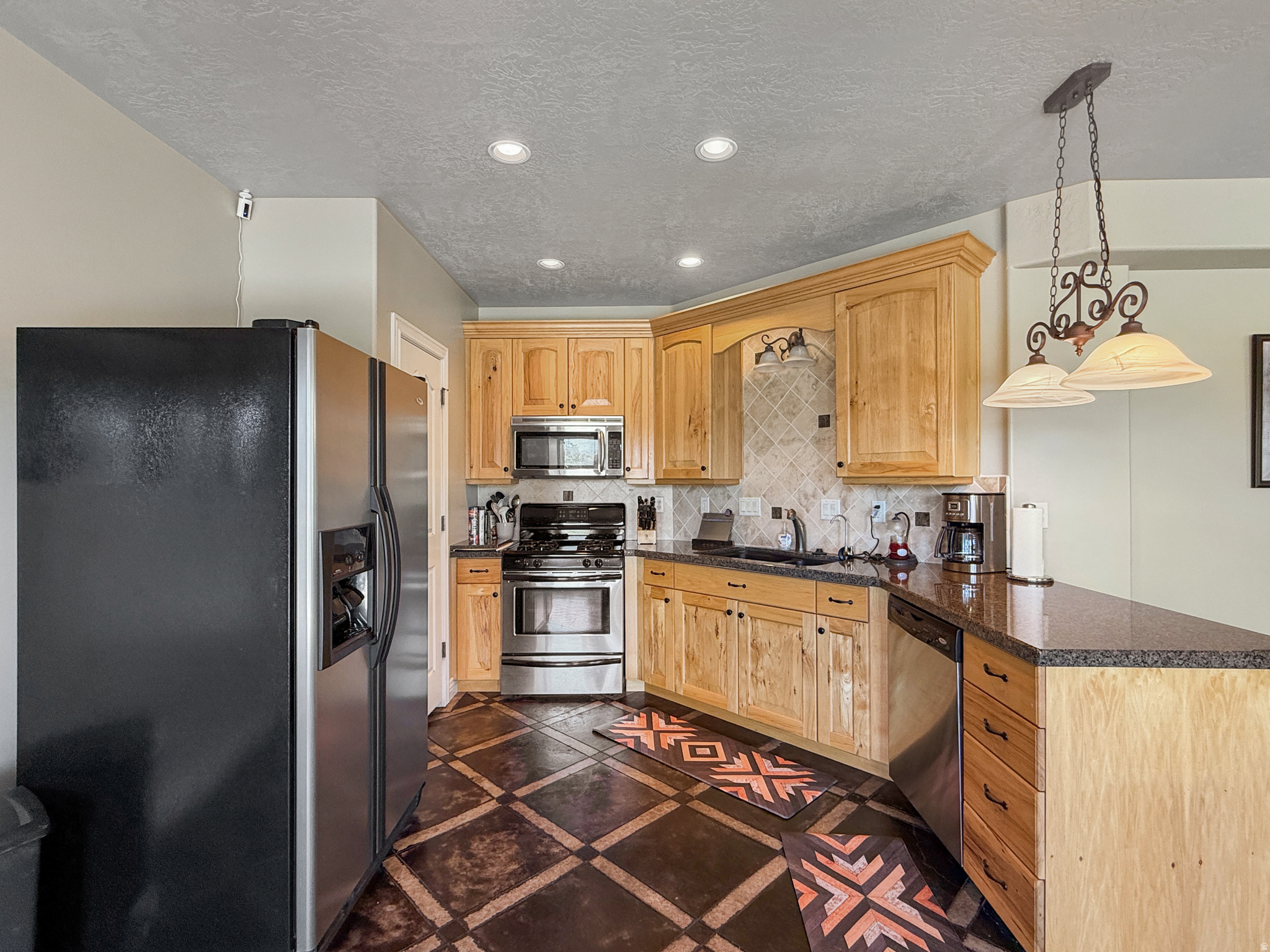 main property photo 26