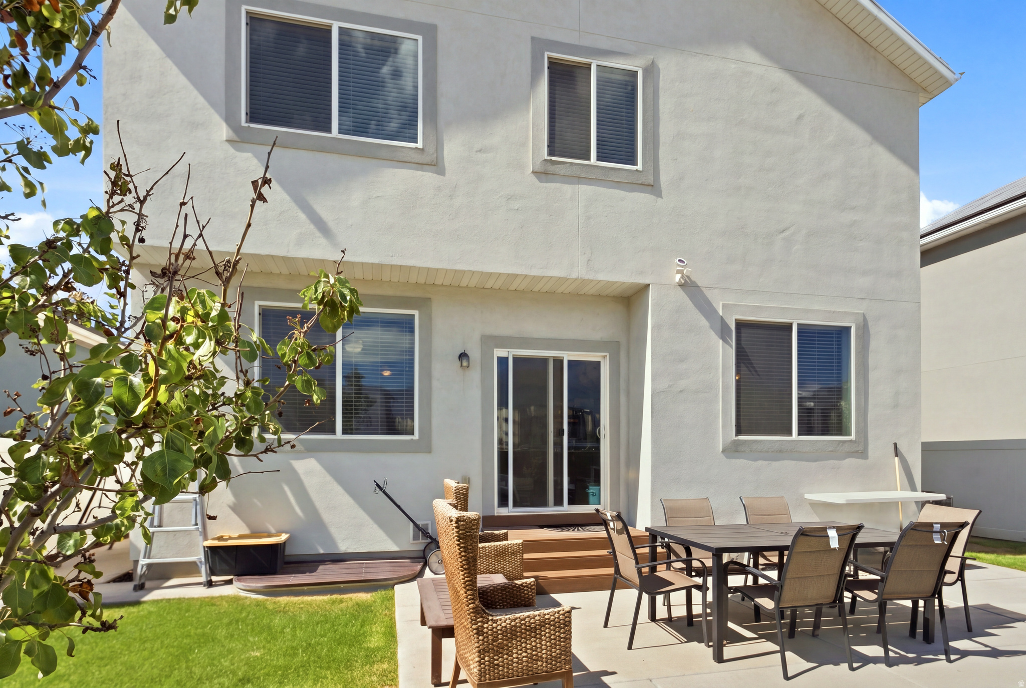 main property photo 59