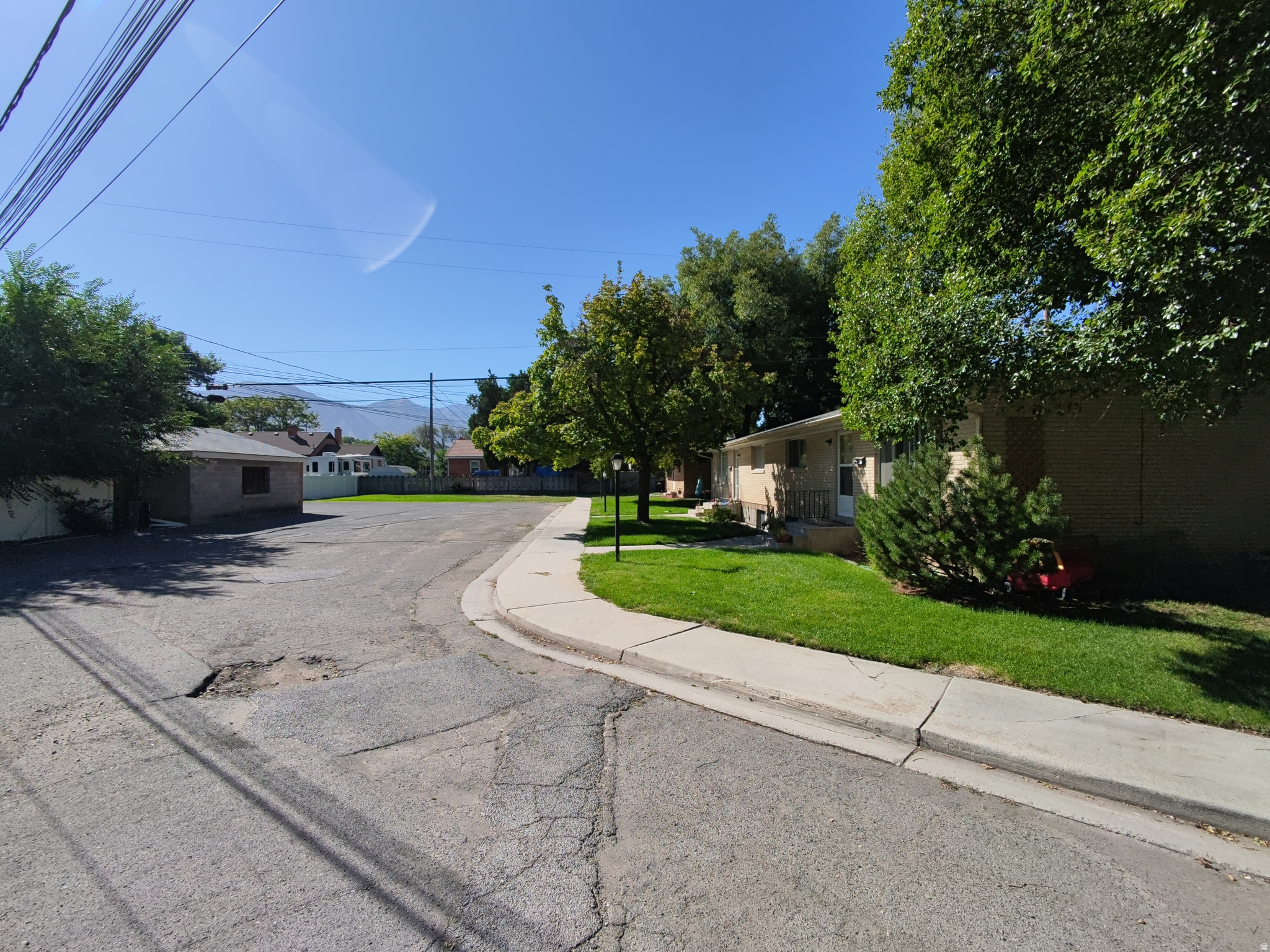 main property photo 17