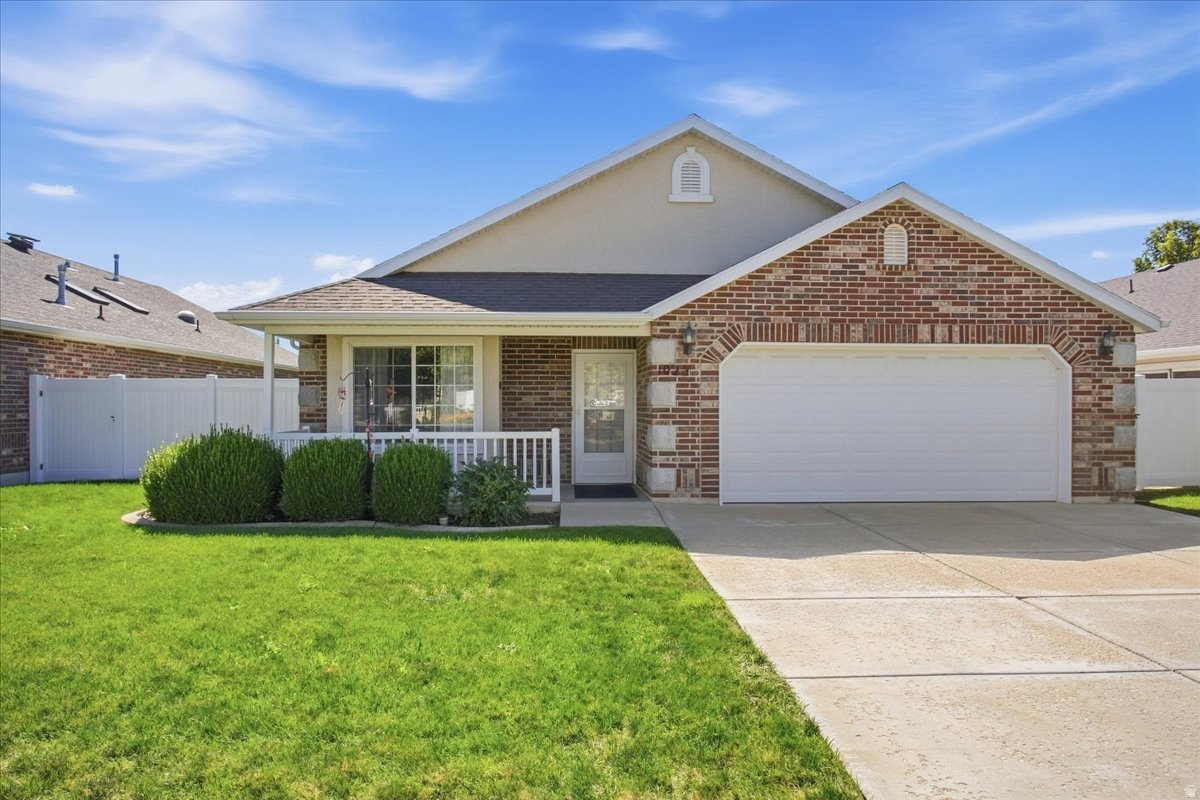main property photo 0