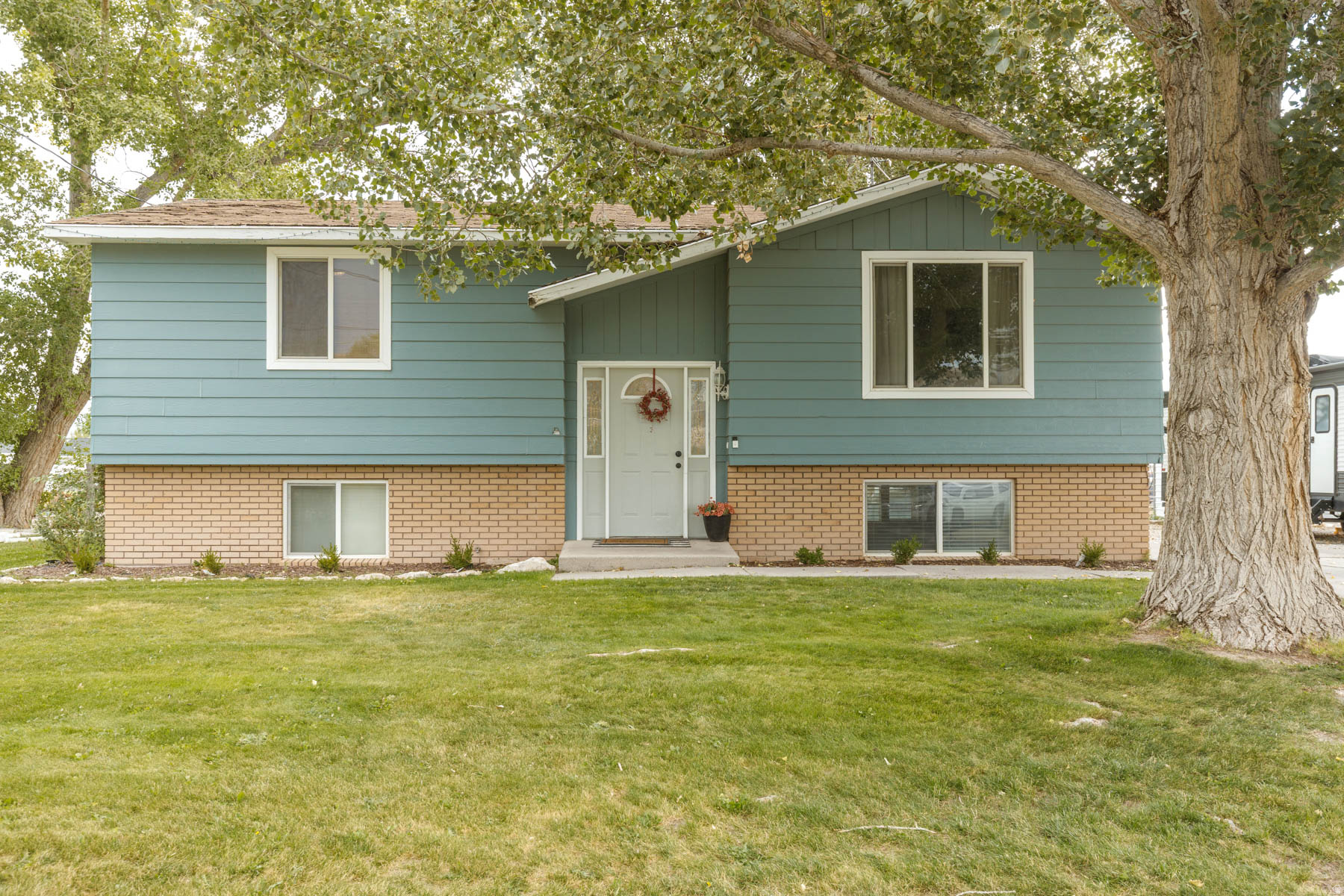 main property photo 0