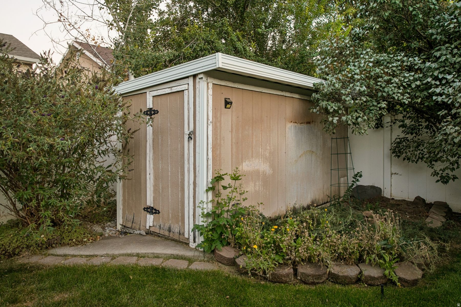 main property photo 62