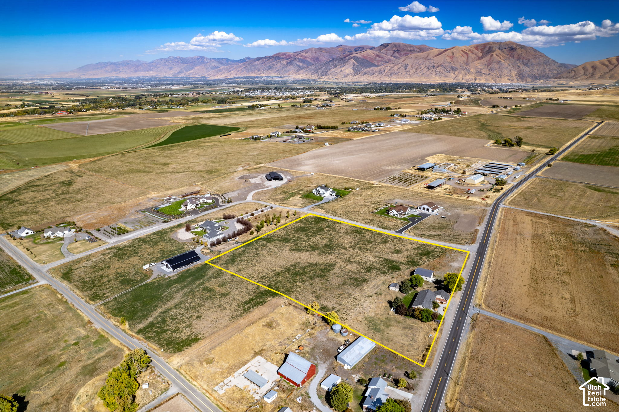 main property photo 60