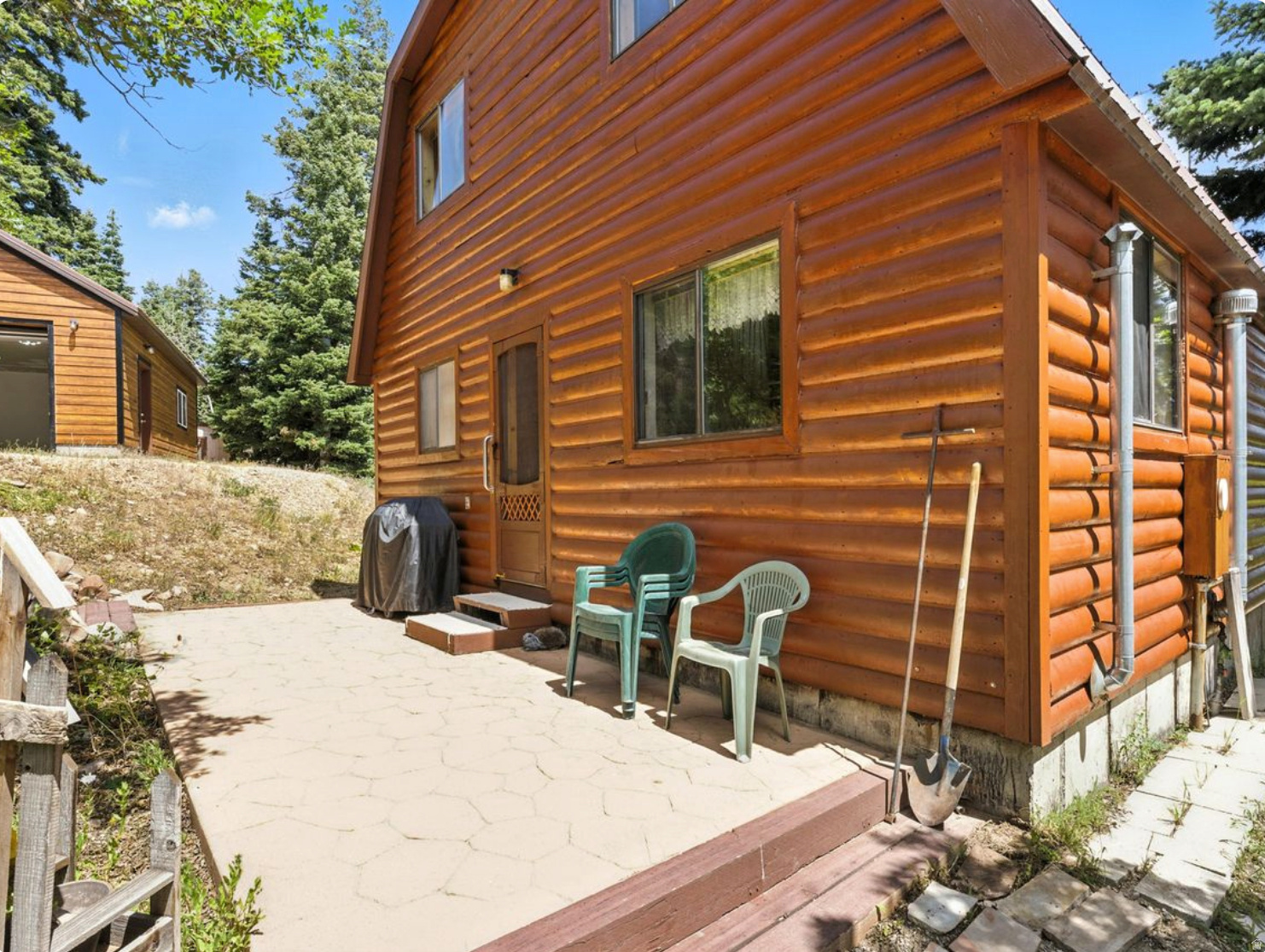 main property photo 3
