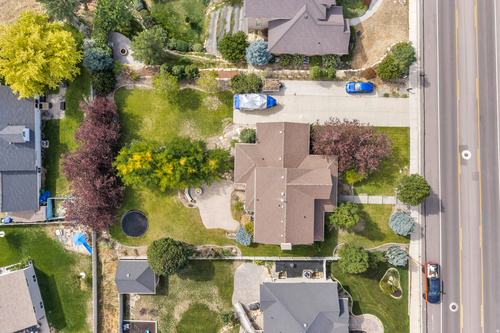 main property photo 38