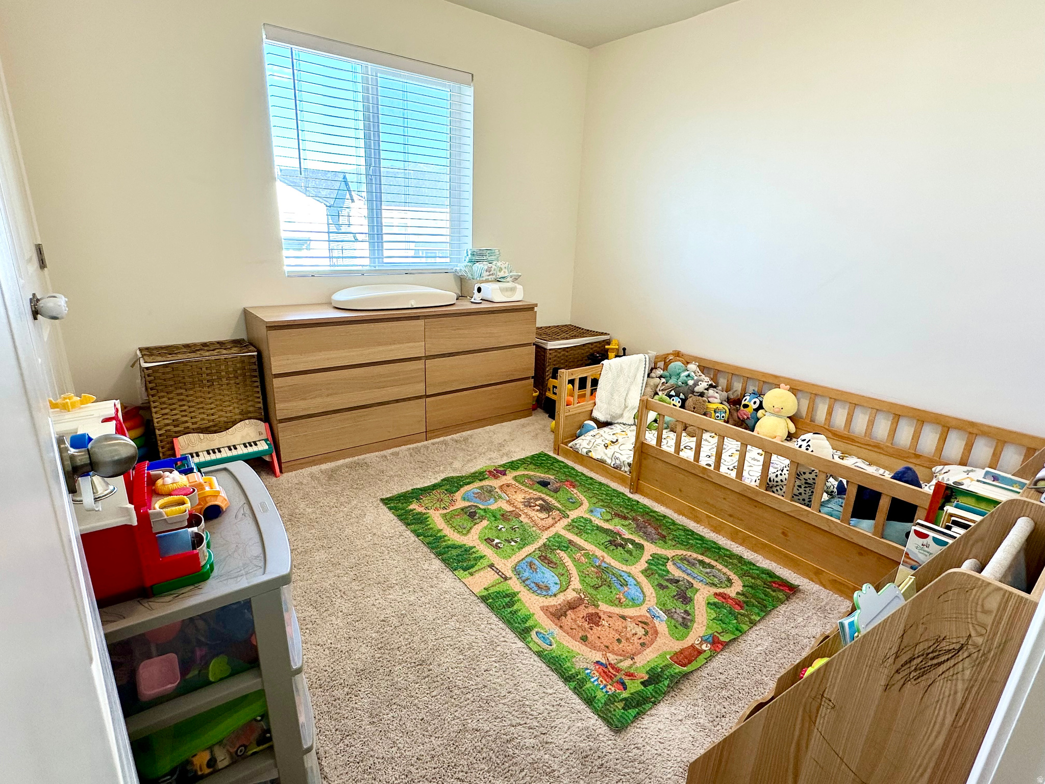main property photo 27
