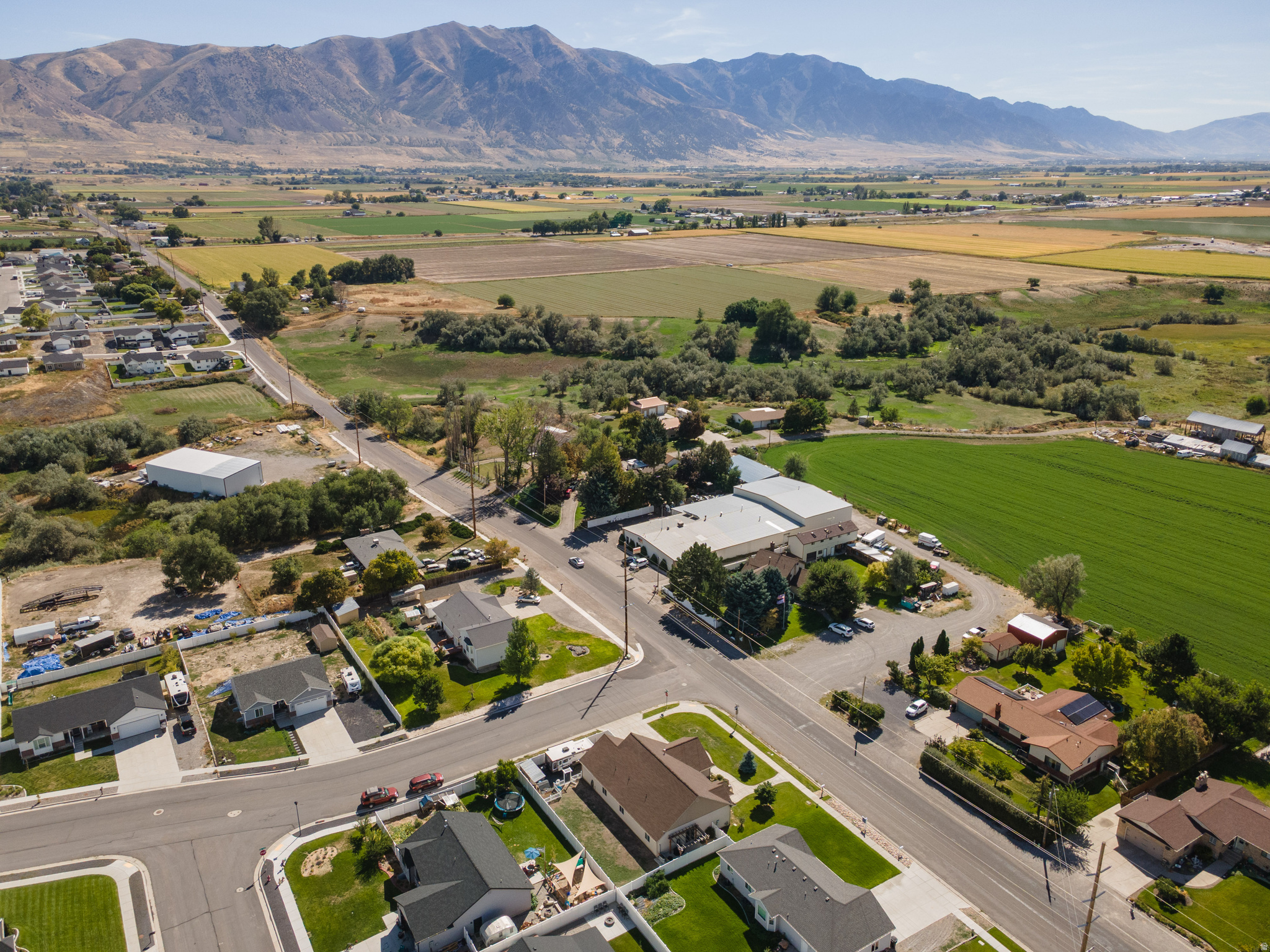 main property photo 25