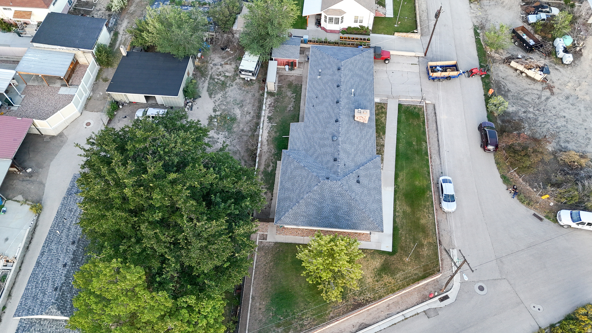 main property photo 19