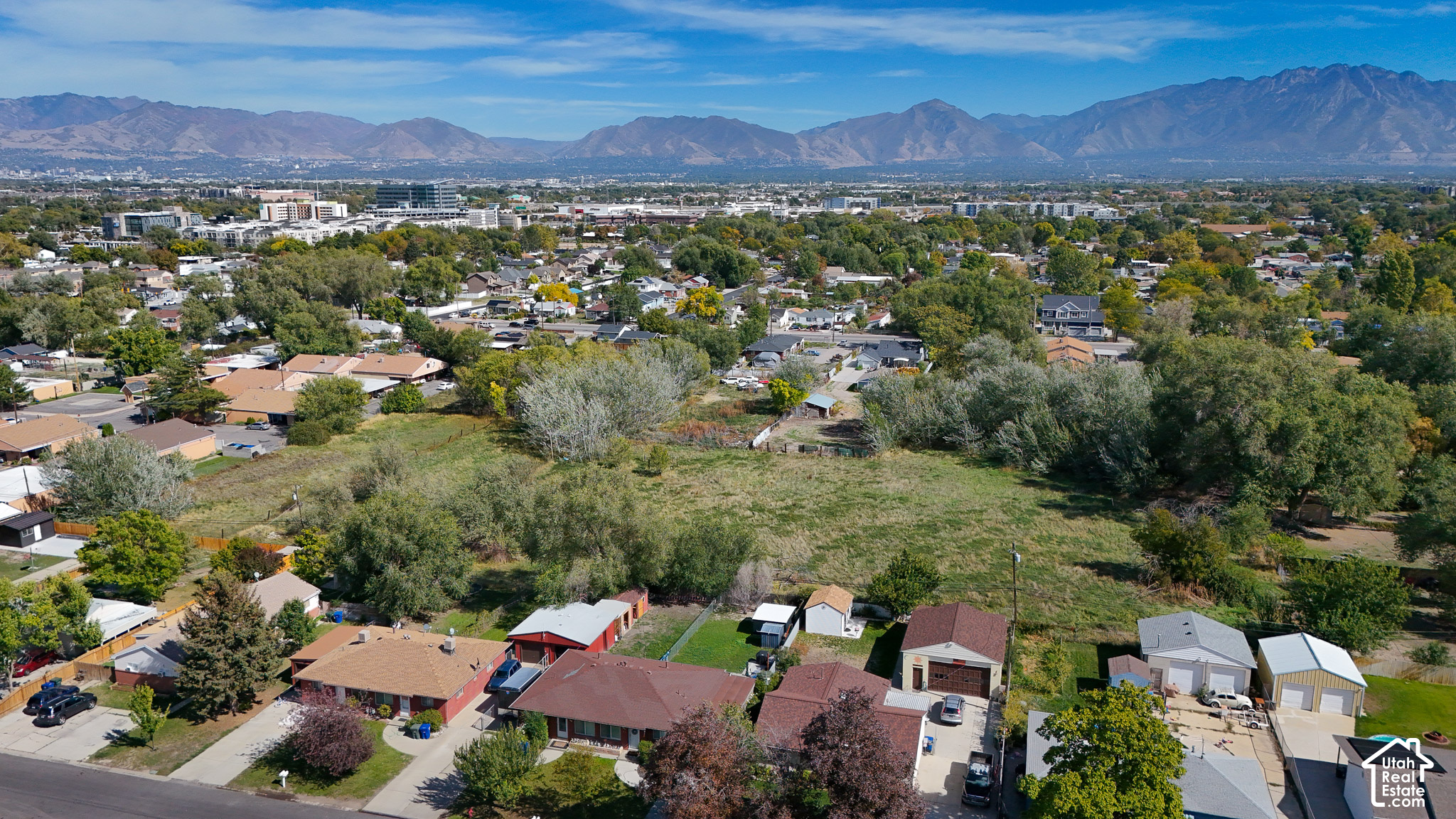main property photo 12
