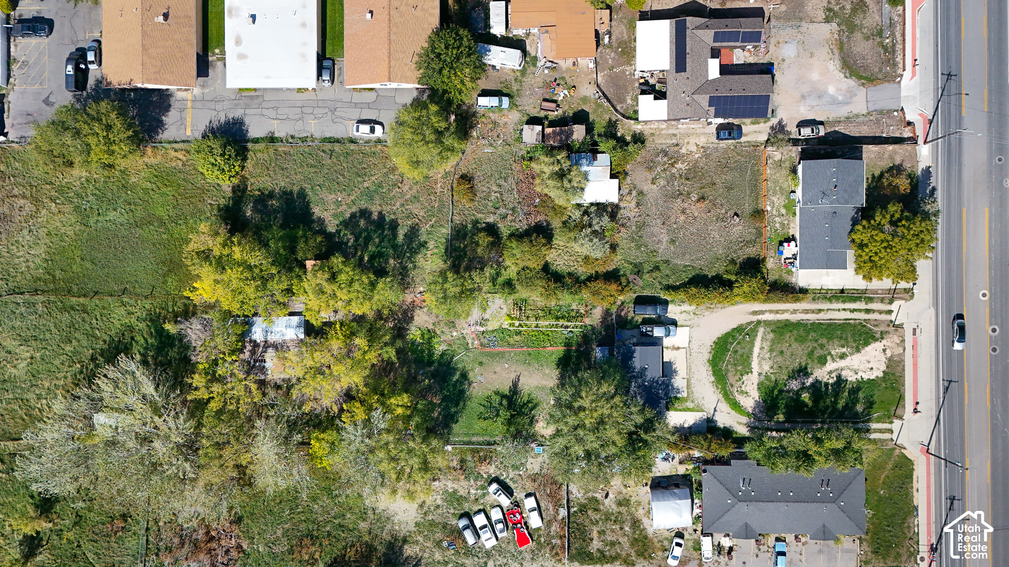 main property photo 19