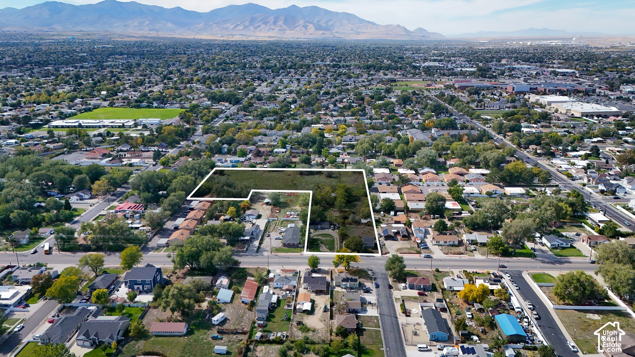 main property photo 3