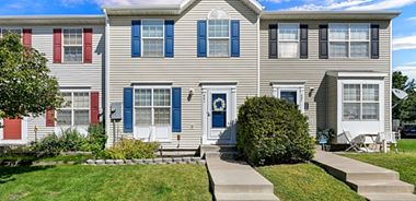image of property with 3 Bed | 2 Bath | 1,677 Sqft