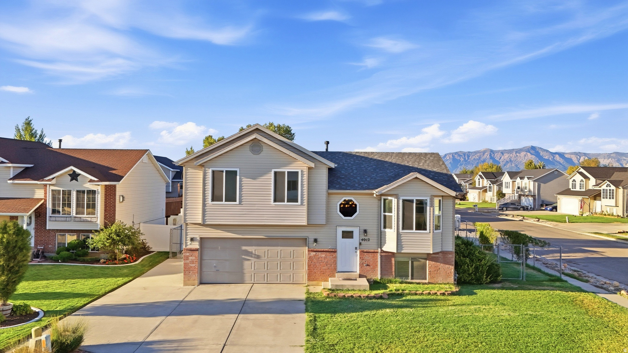 main property photo 0