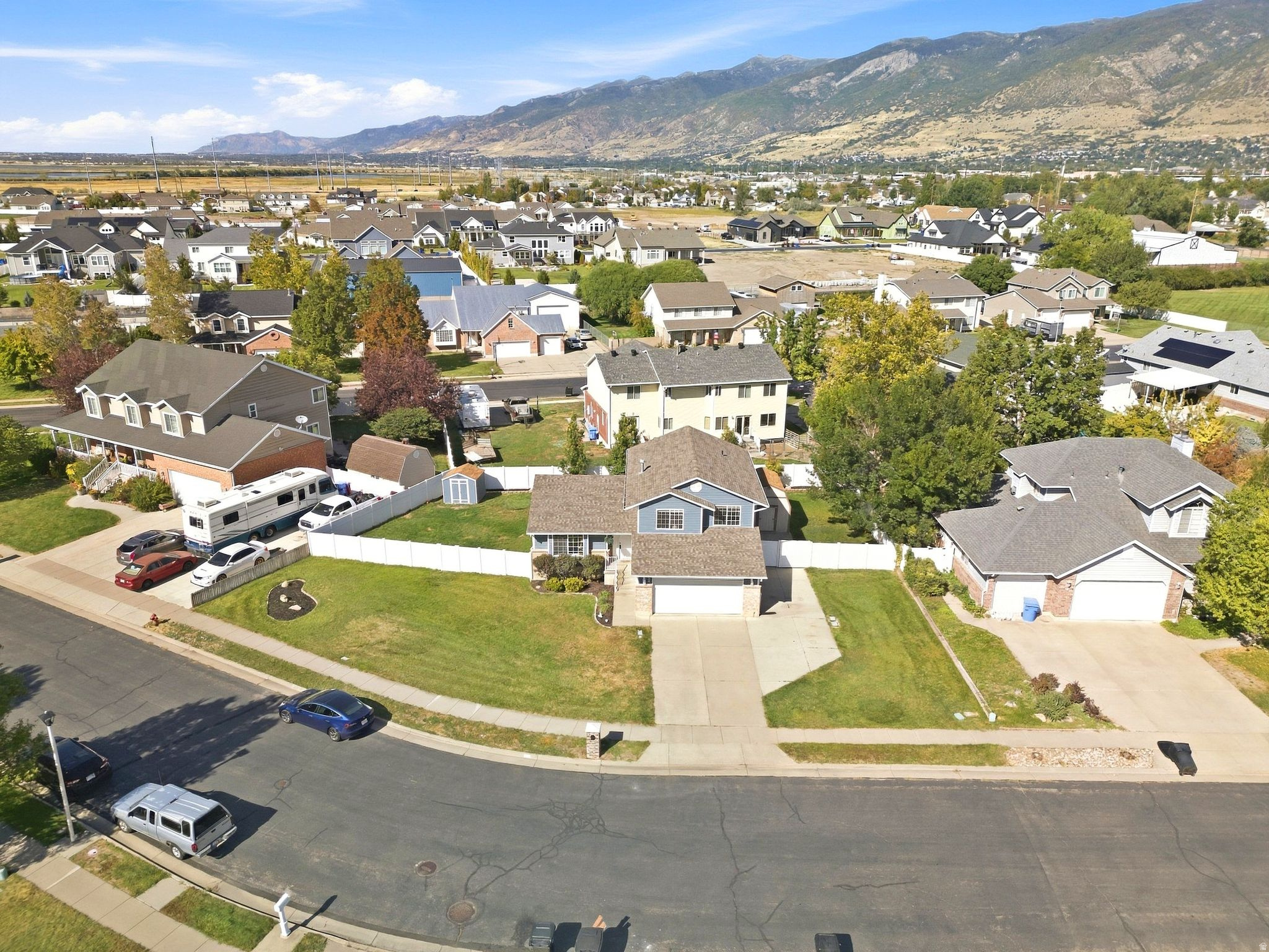 main property photo 35