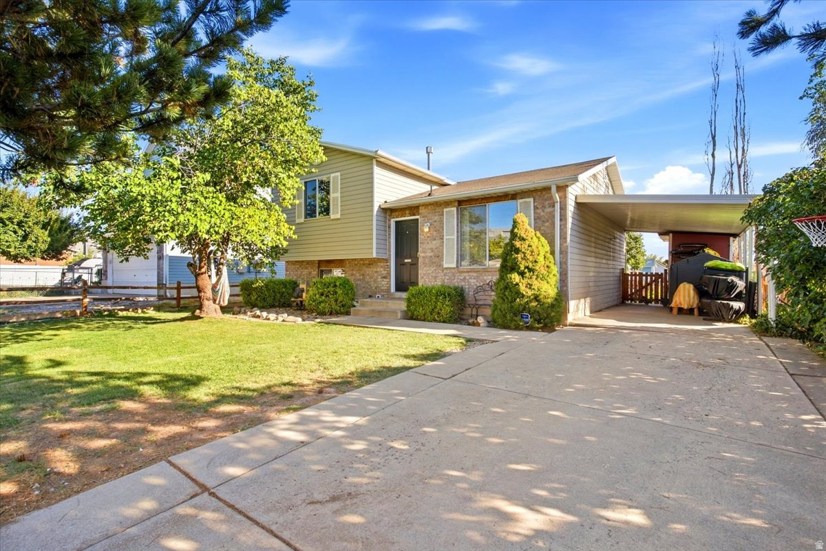 main property photo 0