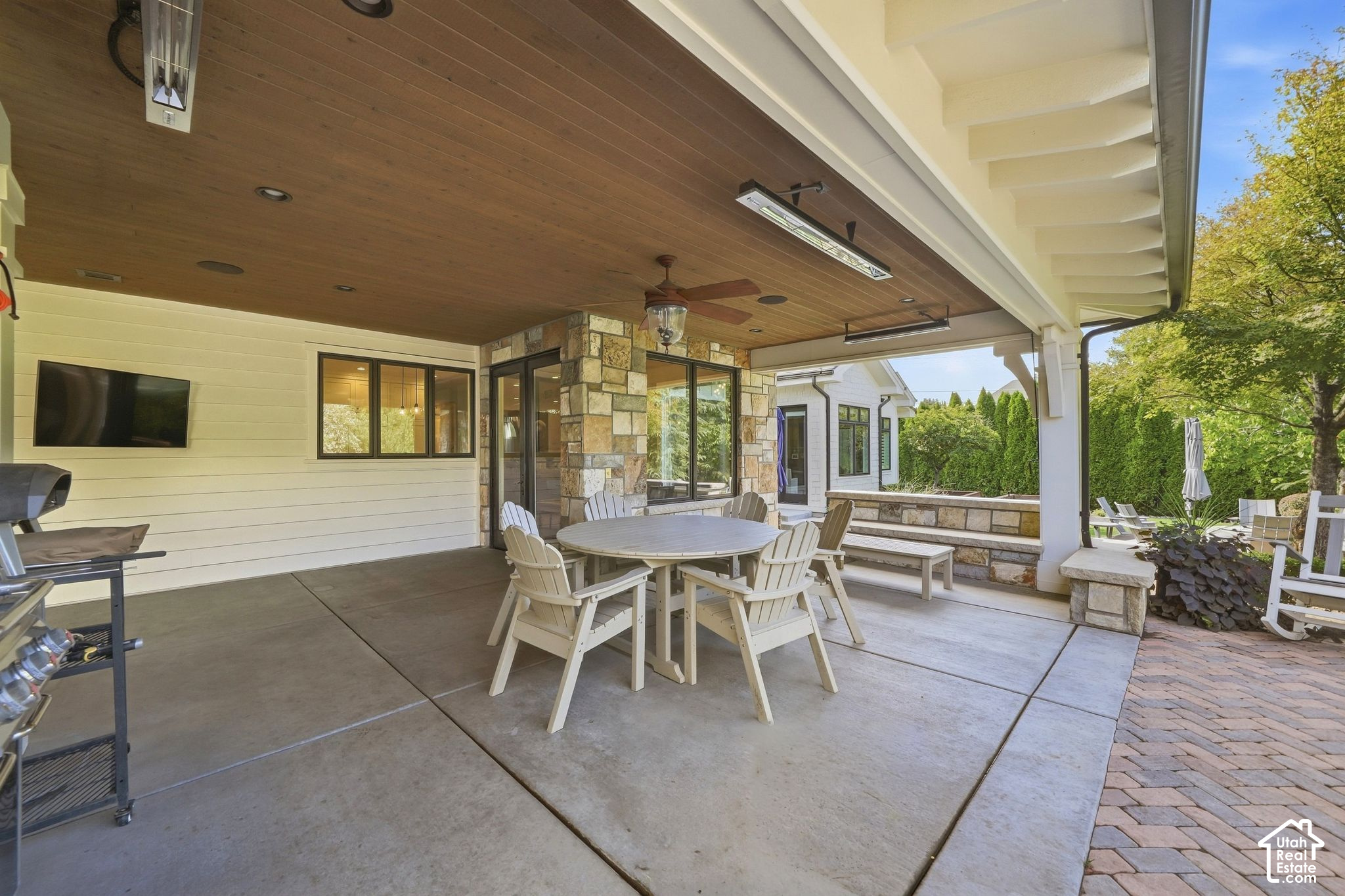 main property photo 52