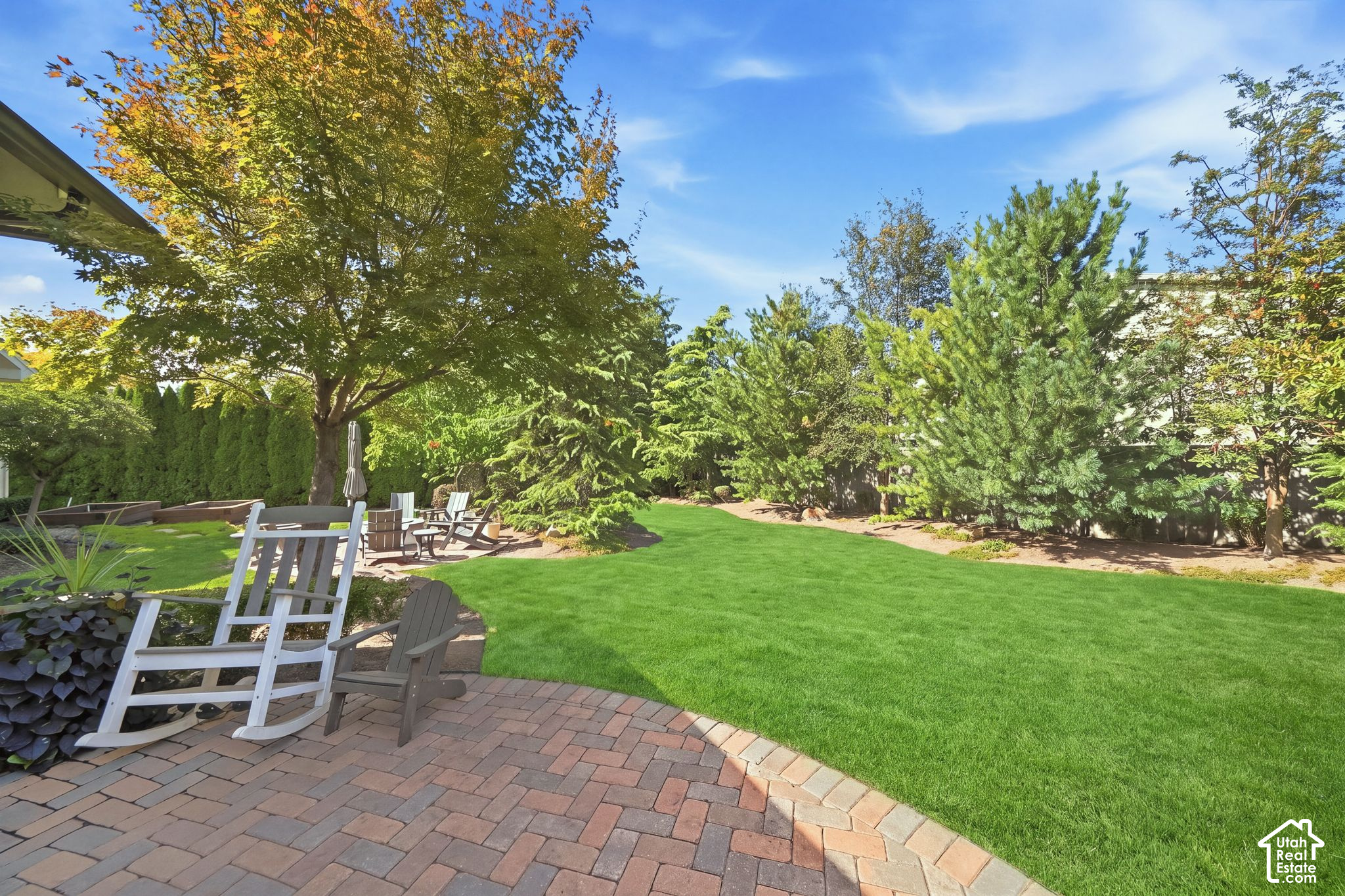main property photo 59