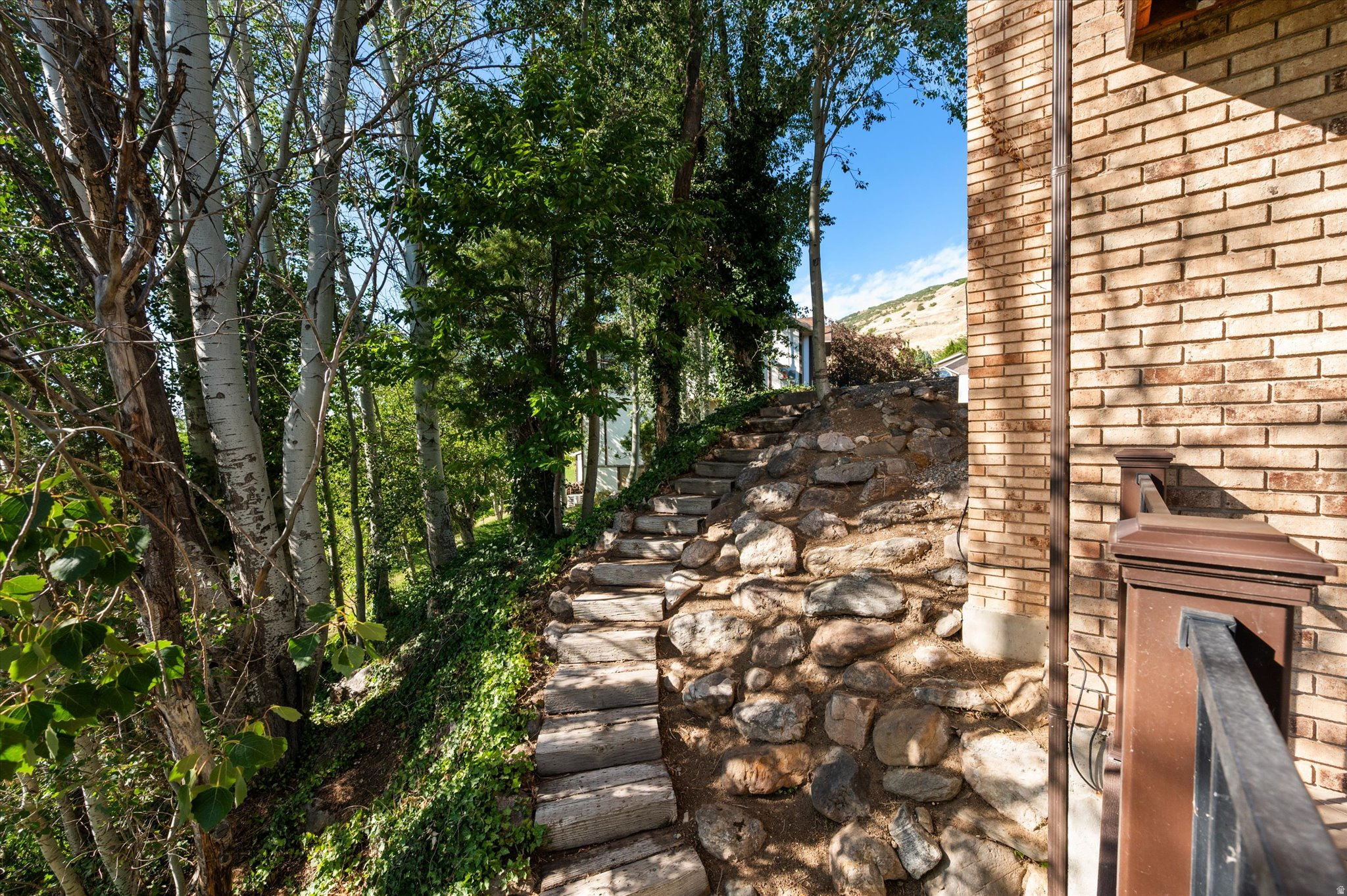 main property photo 68