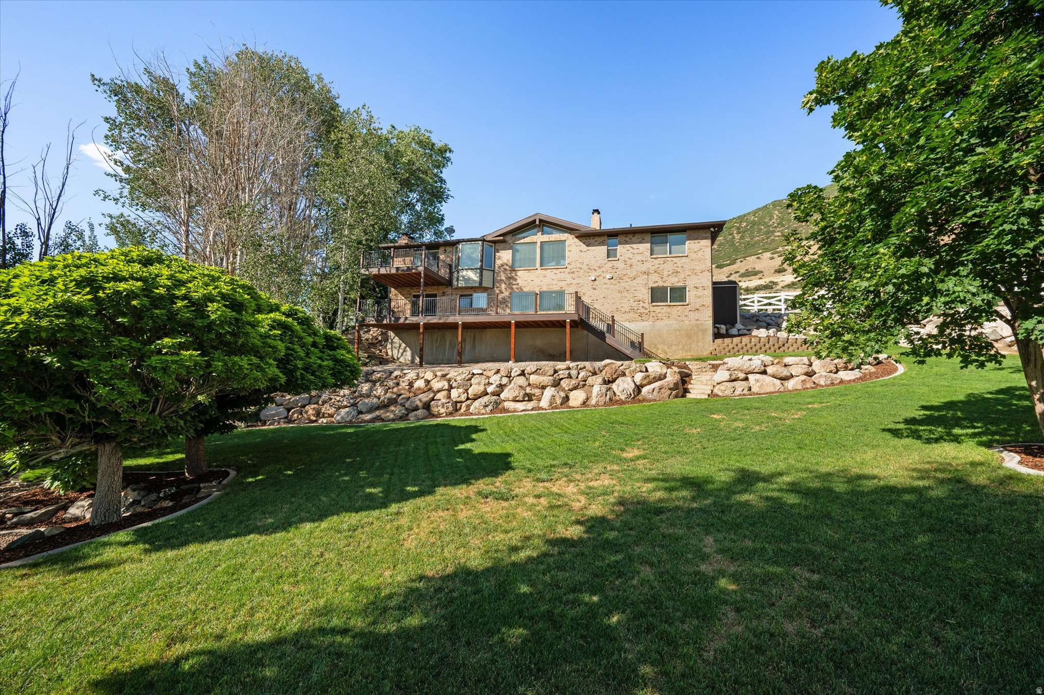 main property photo 76